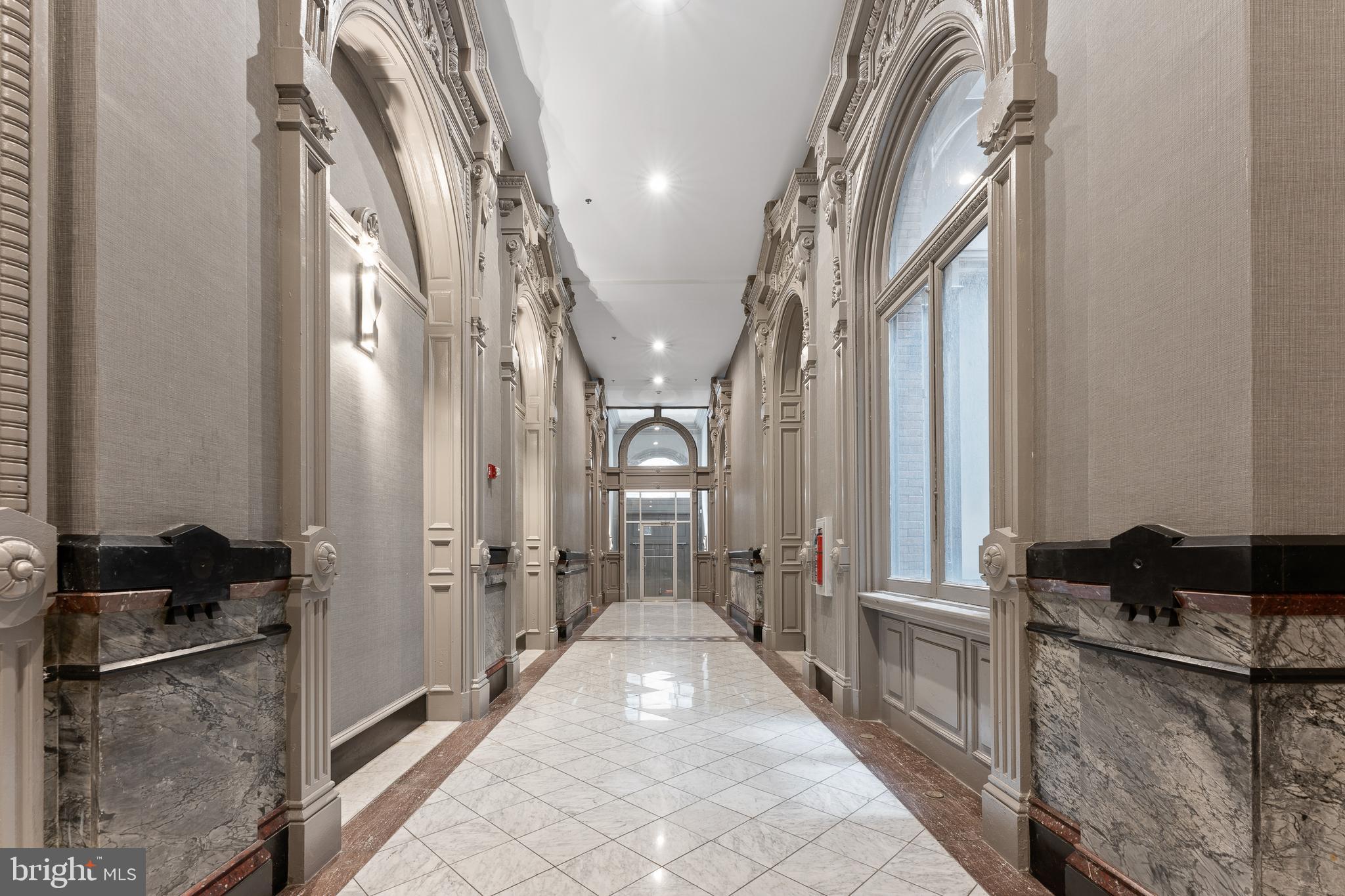 WASHINGTON SQ WEST - Residential