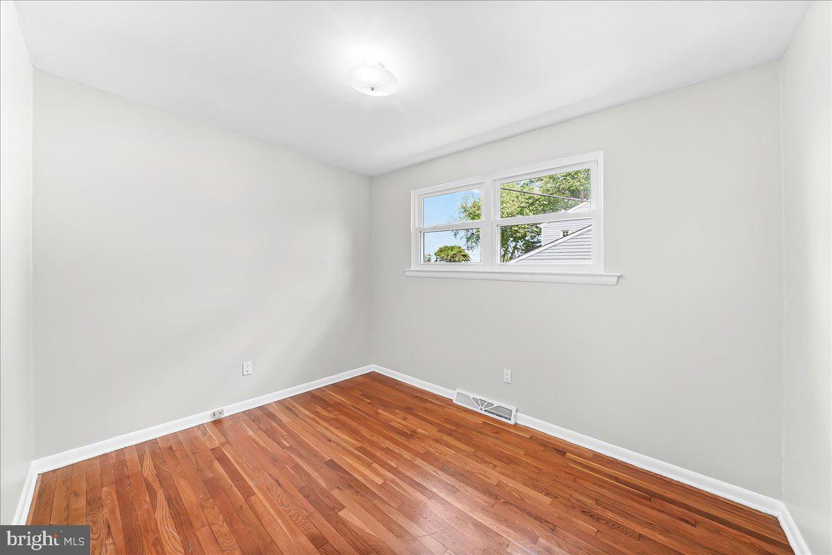 FAIRFIELD CREST - Residential
