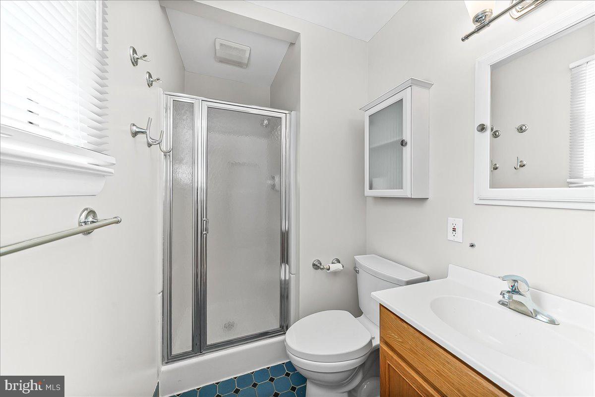 FAIRFIELD CREST - Residential