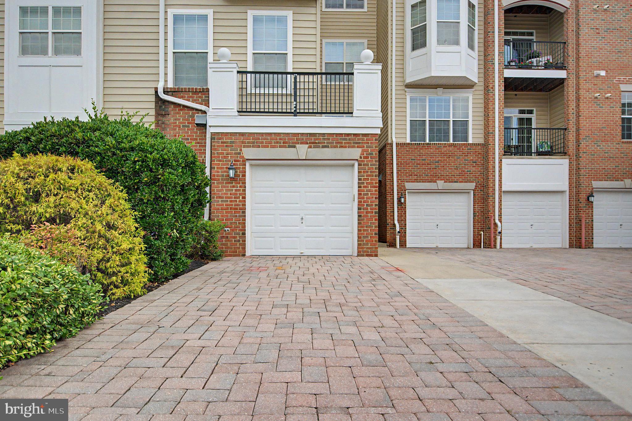 CEDAR RIDGE - Residential