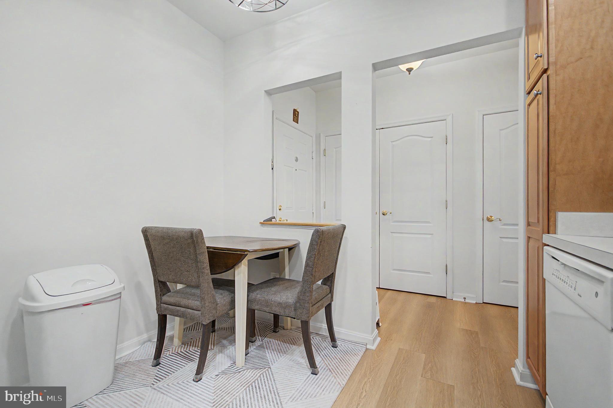 CEDAR RIDGE - Residential
