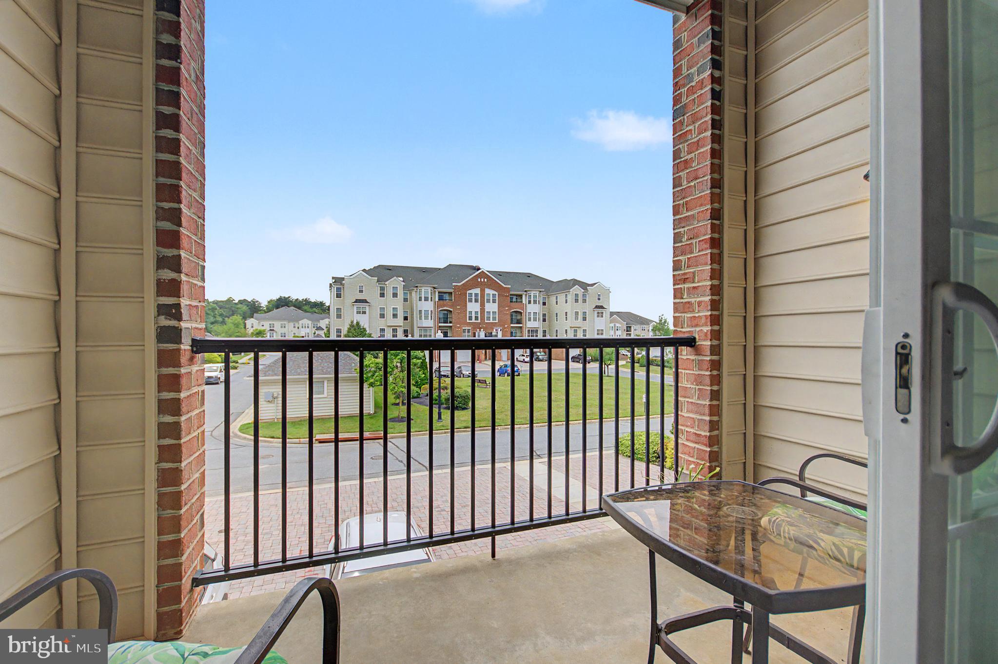 CEDAR RIDGE - Residential