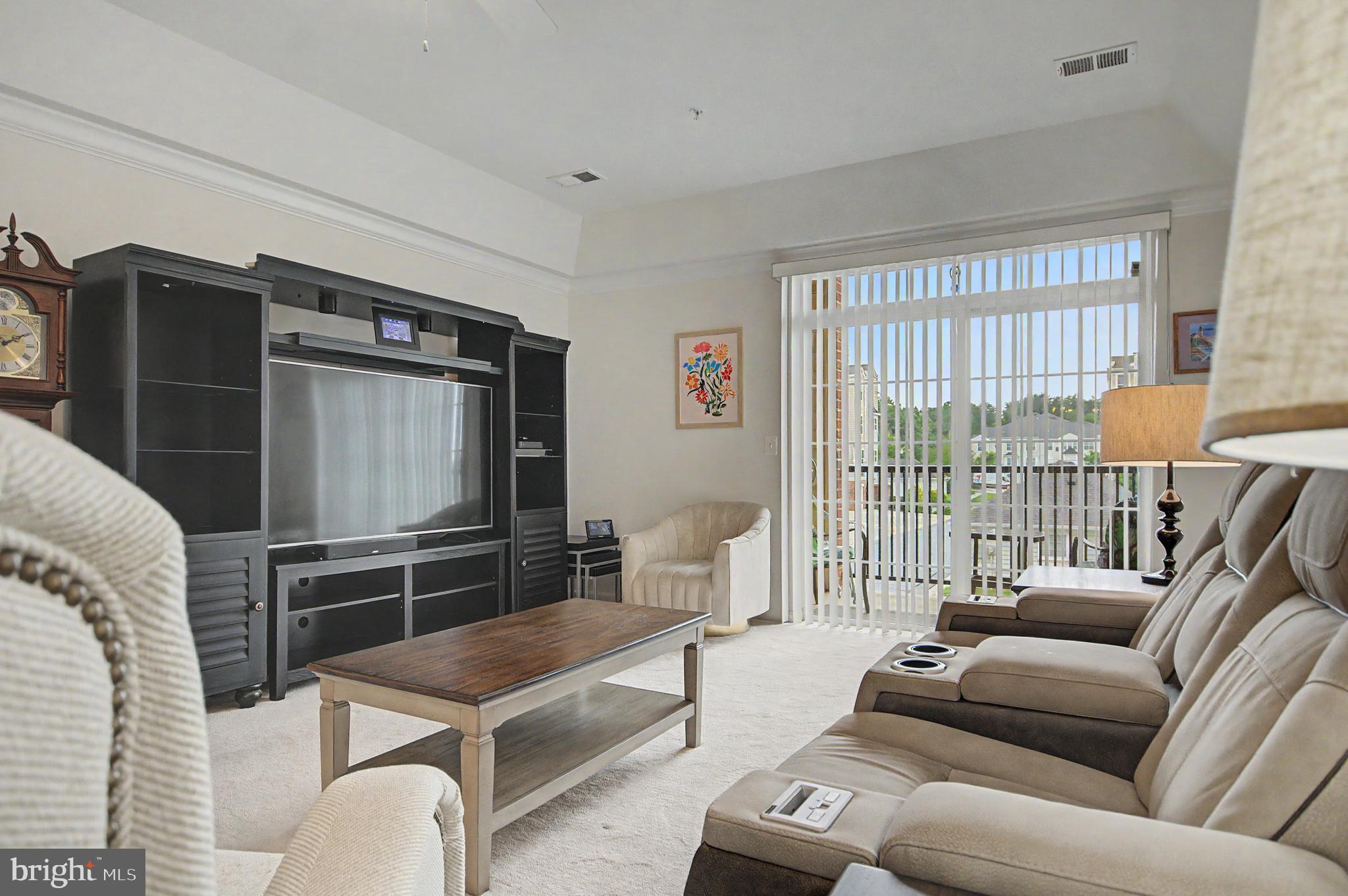 CEDAR RIDGE - Residential