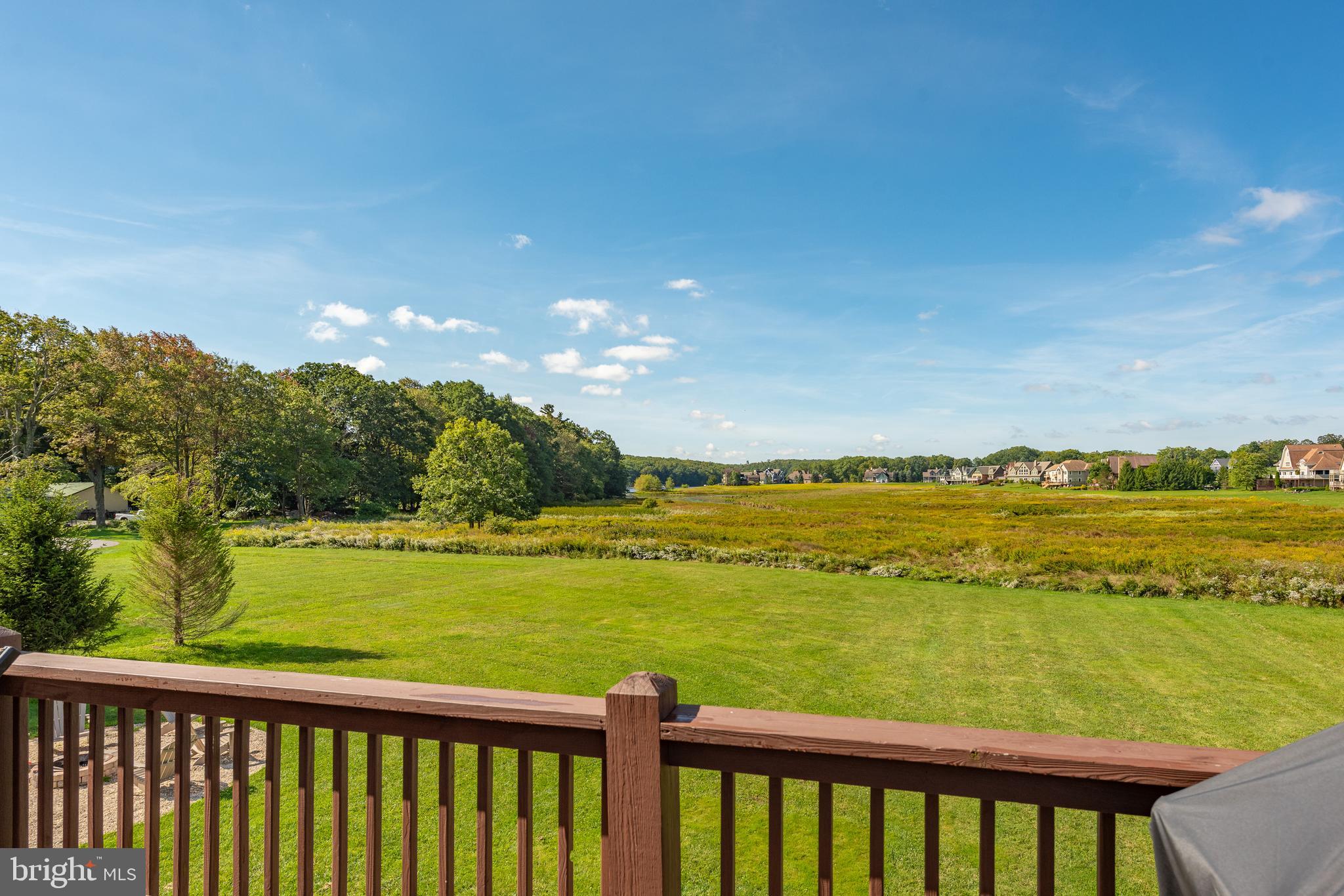 WATERFRONT GREENS - Residential