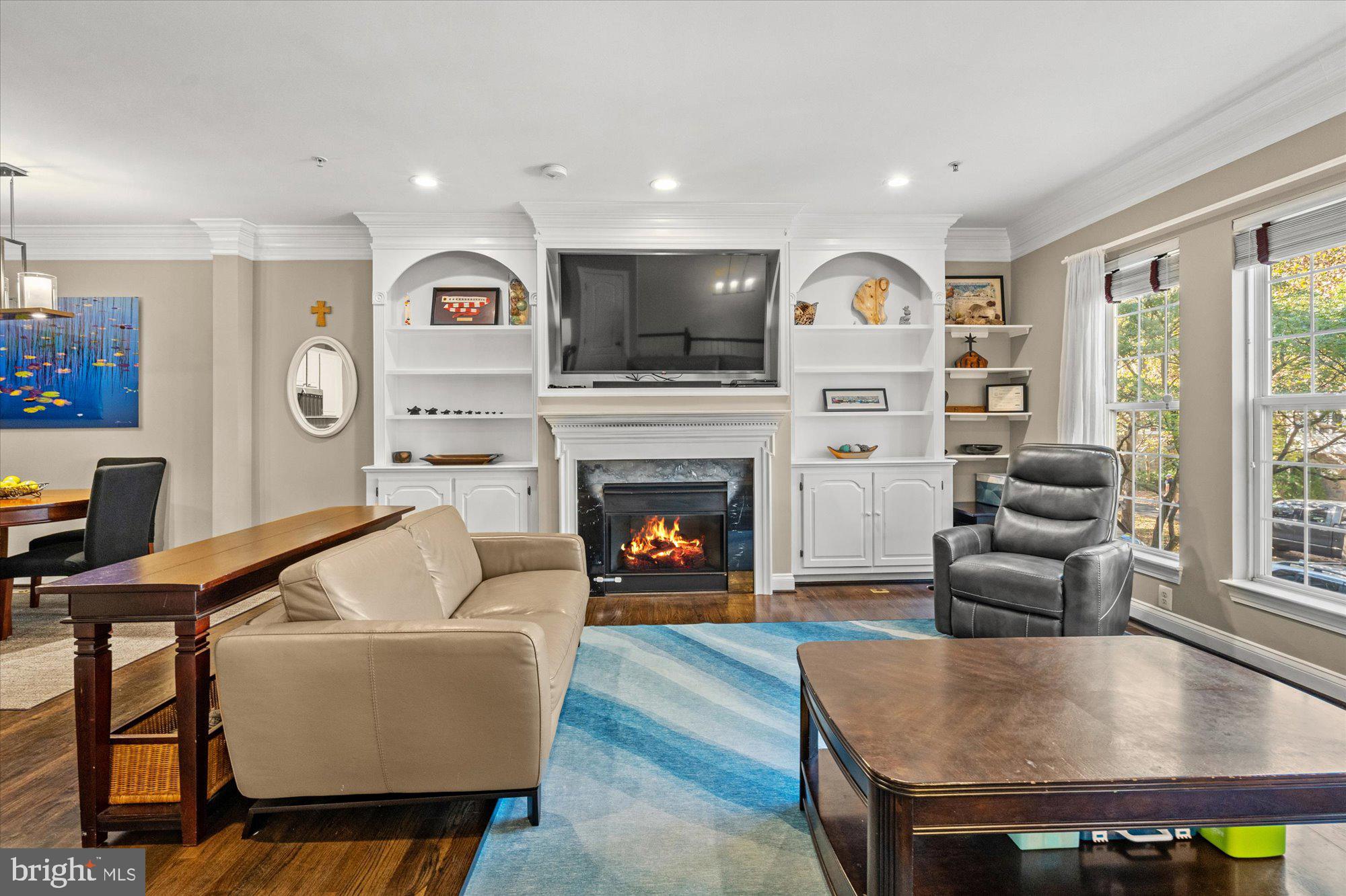 CAMERON STATION - Residential