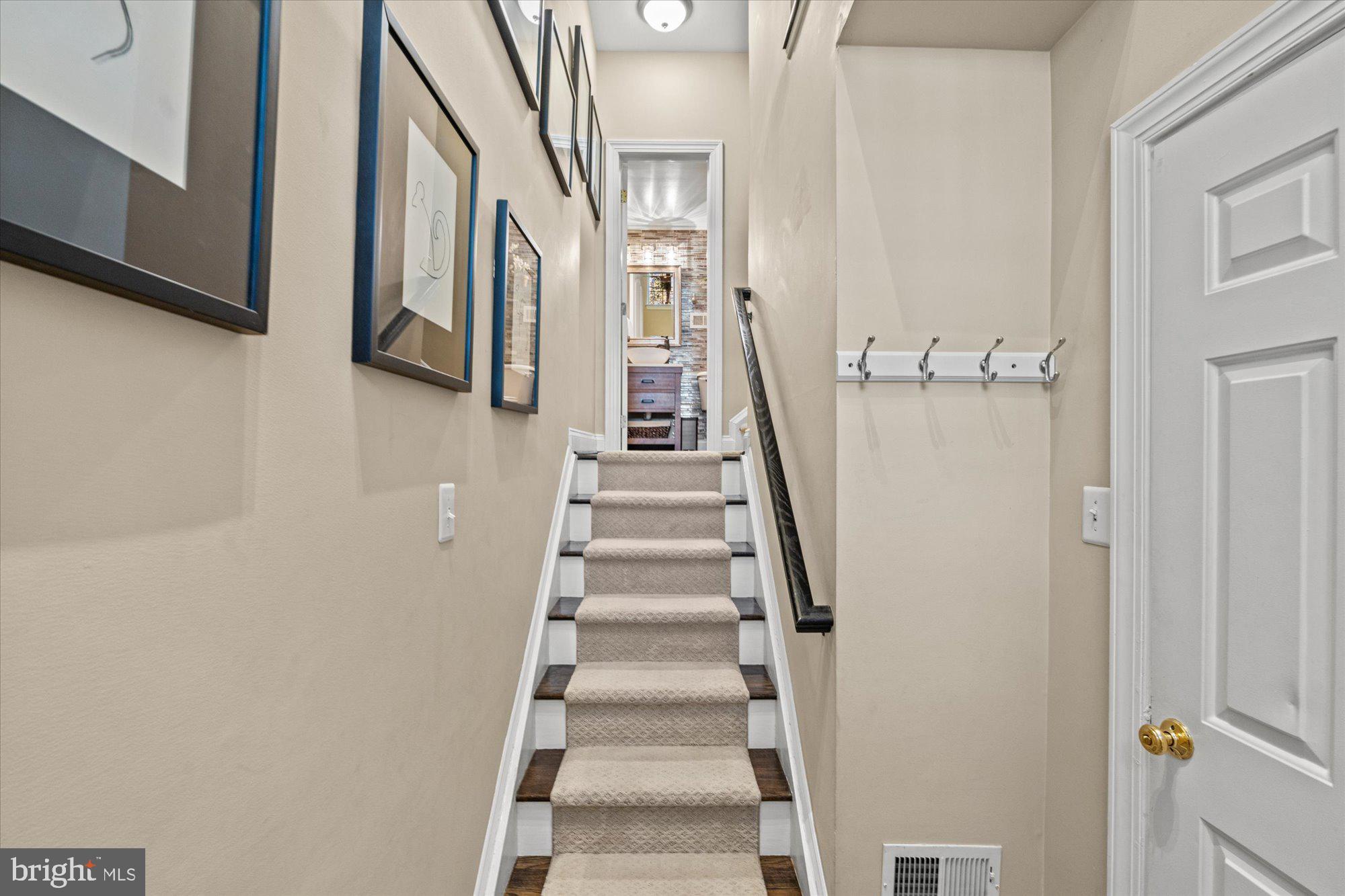 CAMERON STATION - Residential