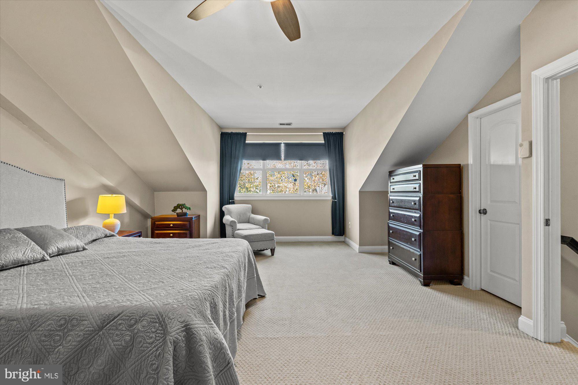 CAMERON STATION - Residential