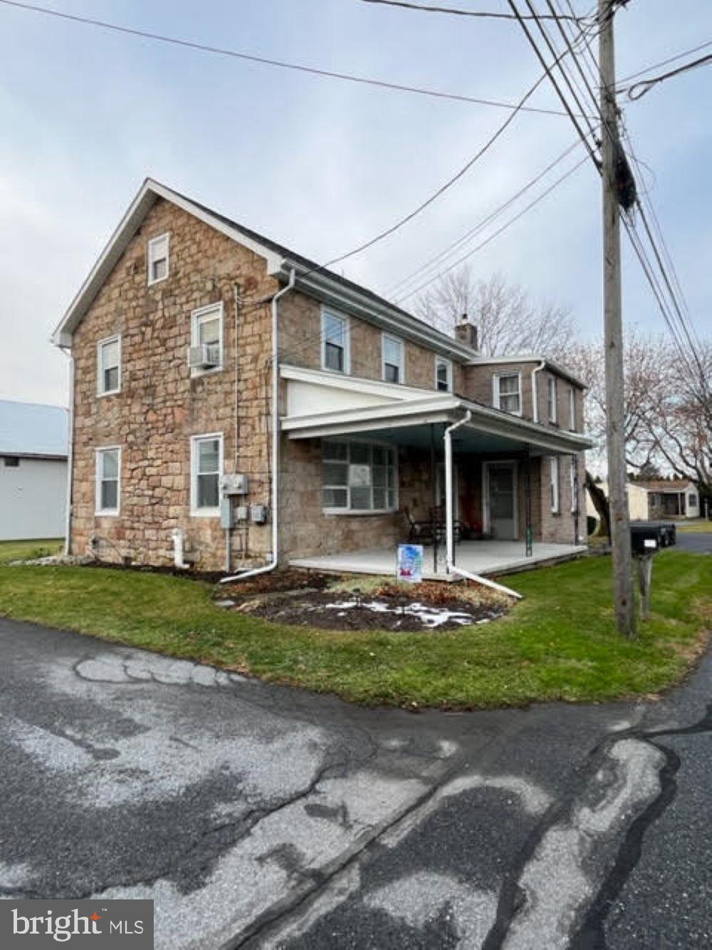 ELIZABETH TWP - Residential Lease