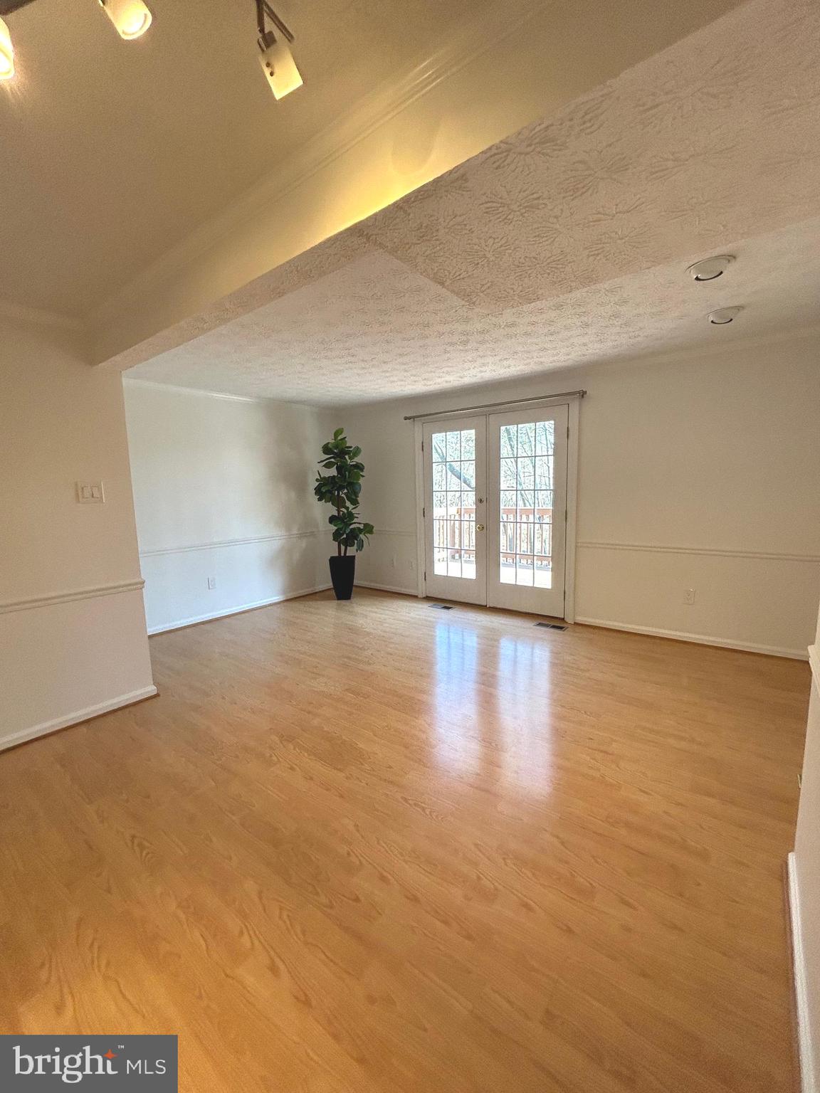 BIRCHFIELD WOODS - Residential Lease