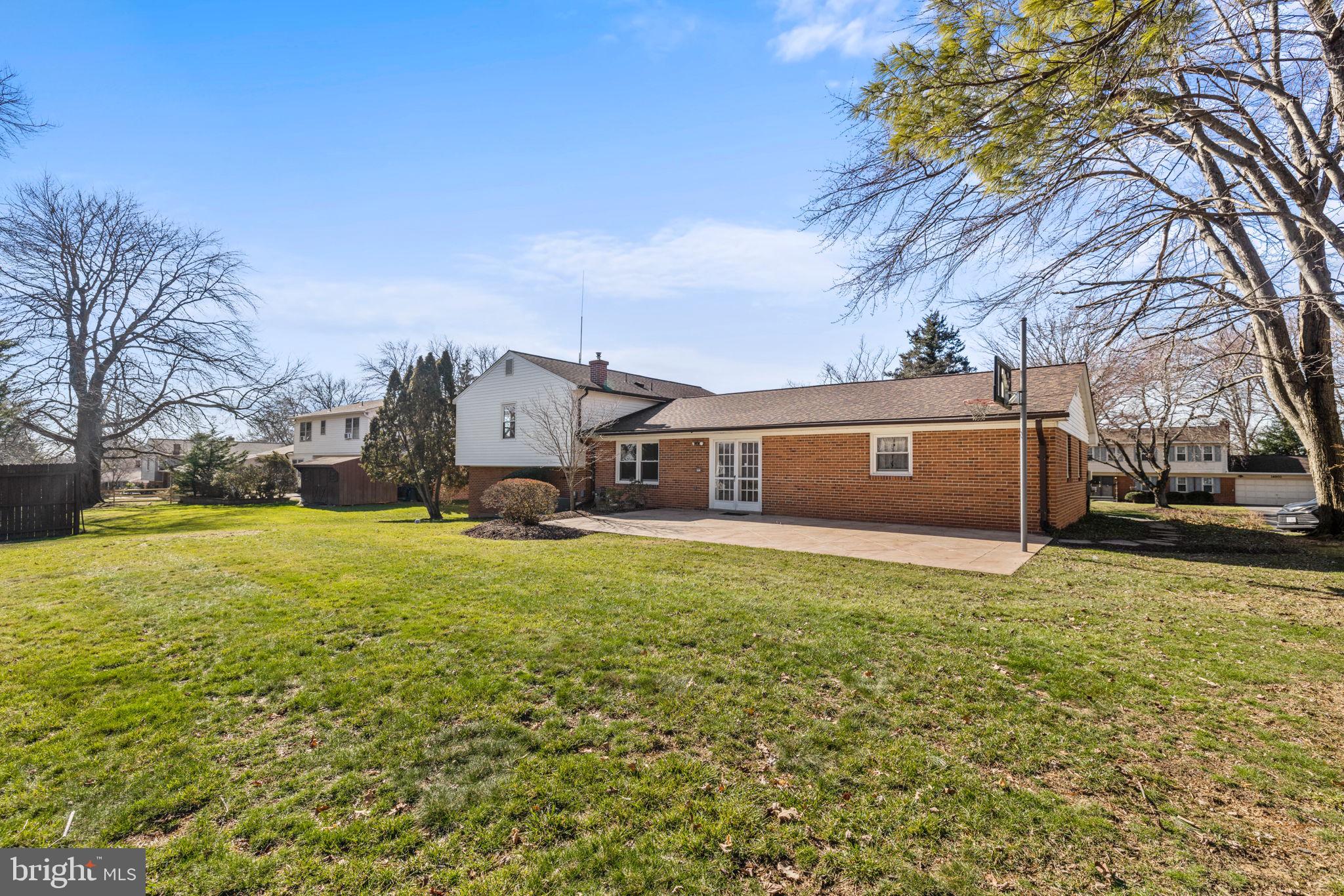 STONEGATE - Residential