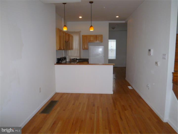 TEMPLE UNIVERSITY - Residential Lease