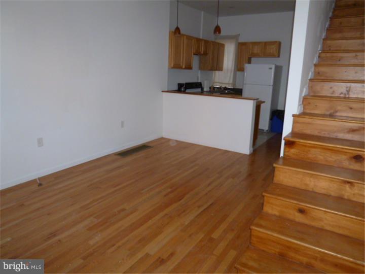 TEMPLE UNIVERSITY - Residential Lease
