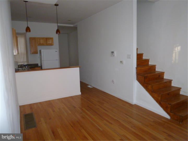 TEMPLE UNIVERSITY - Residential Lease