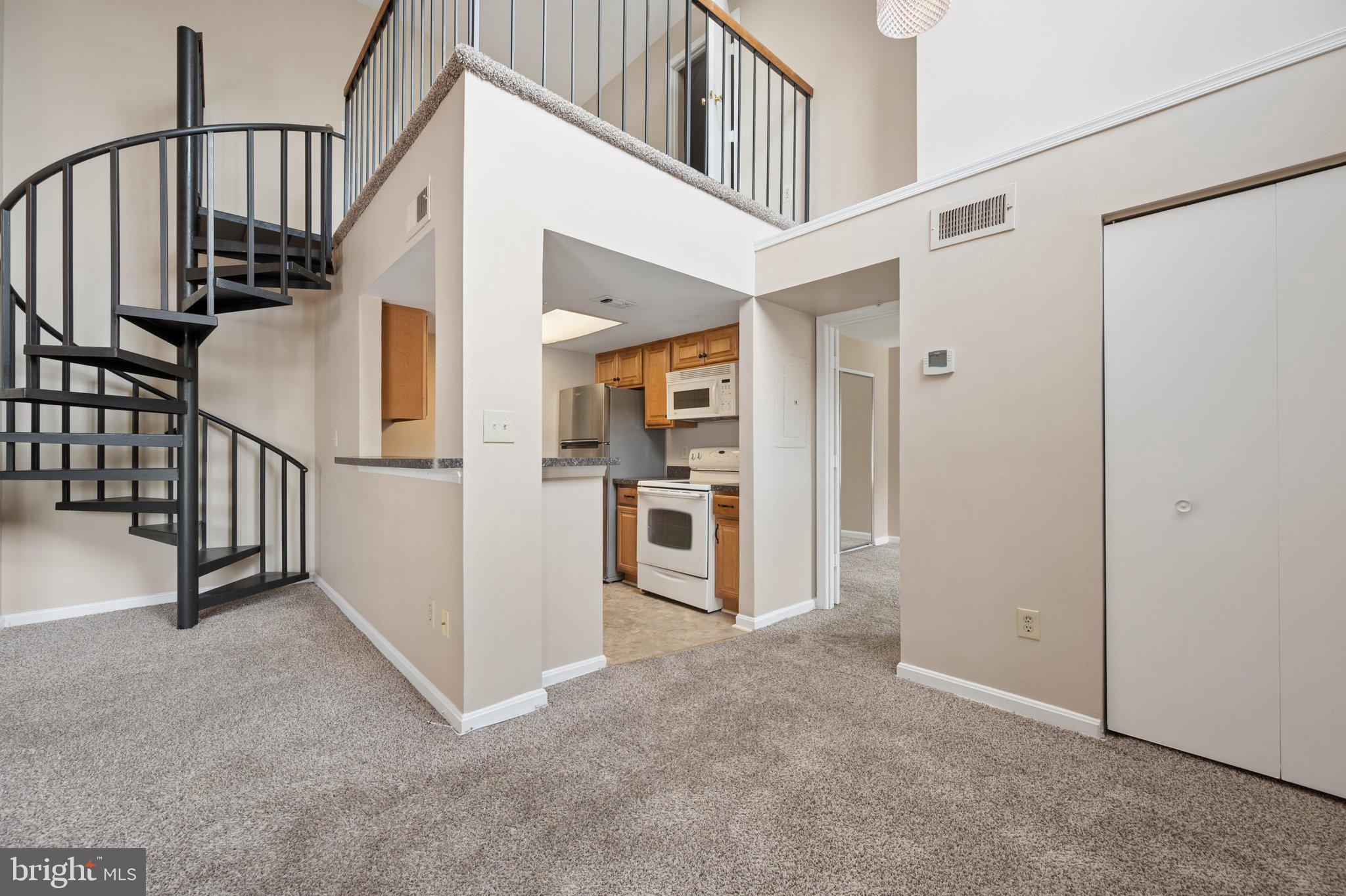 VISTAS AT LAKE ARBOR - Residential