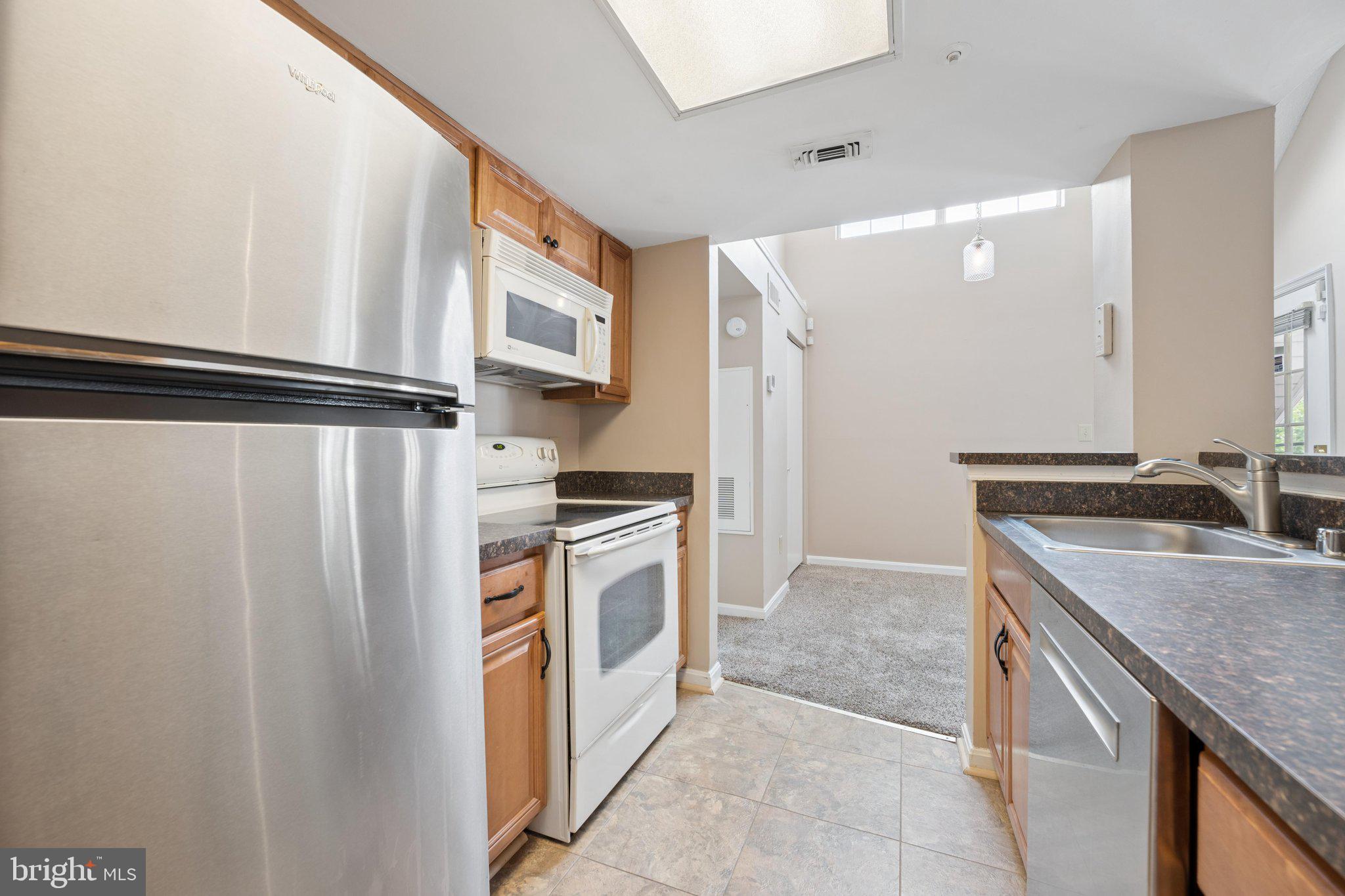 VISTAS AT LAKE ARBOR - Residential