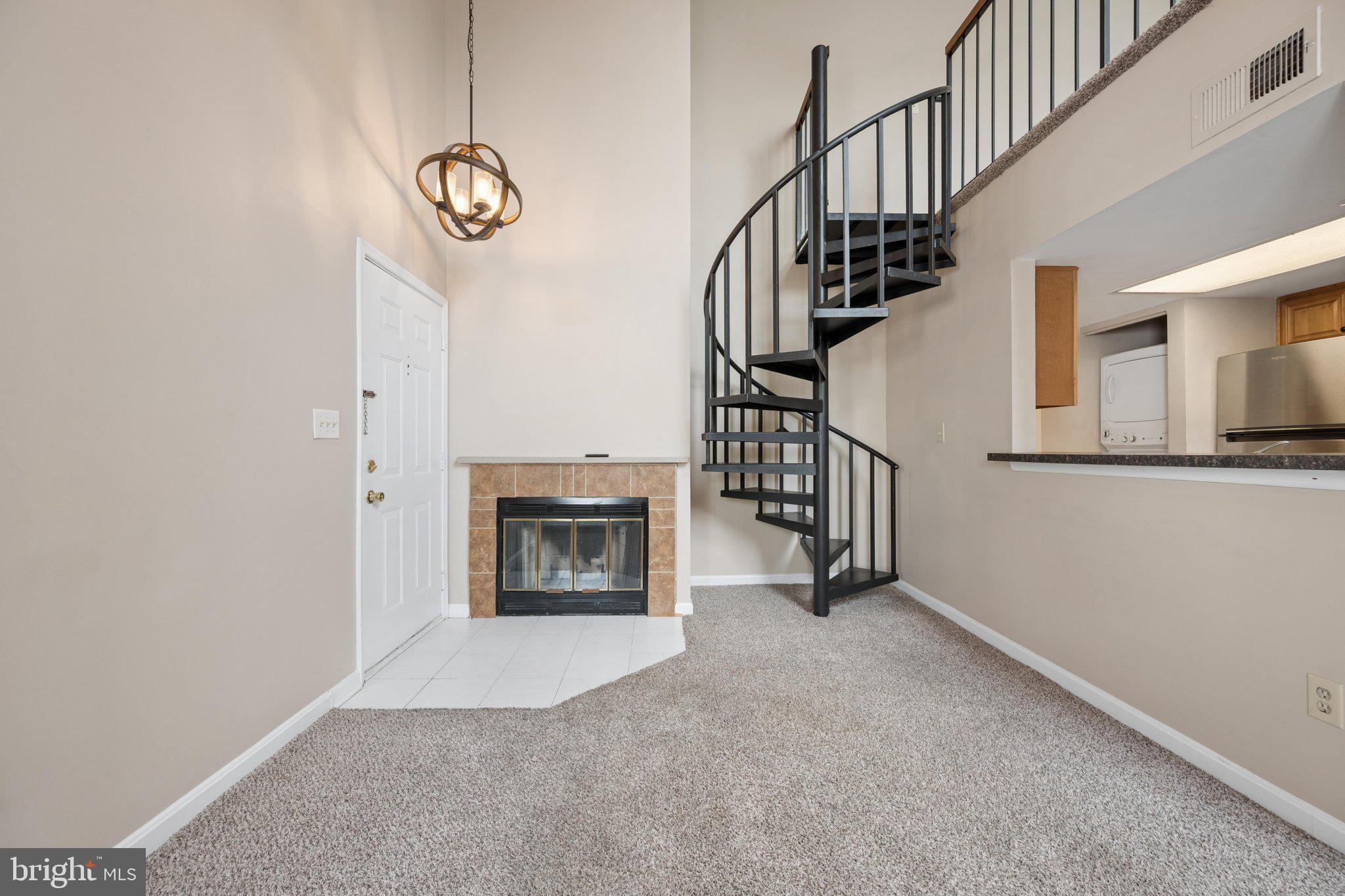 VISTAS AT LAKE ARBOR - Residential