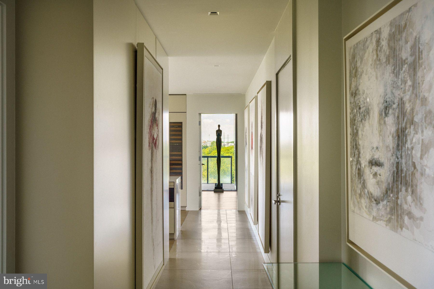 ART MUSEUM AREA - Residential