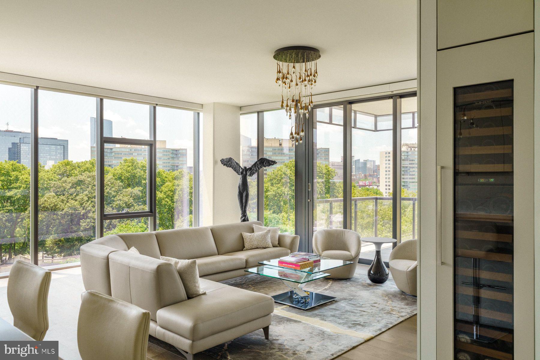 ART MUSEUM AREA - Residential