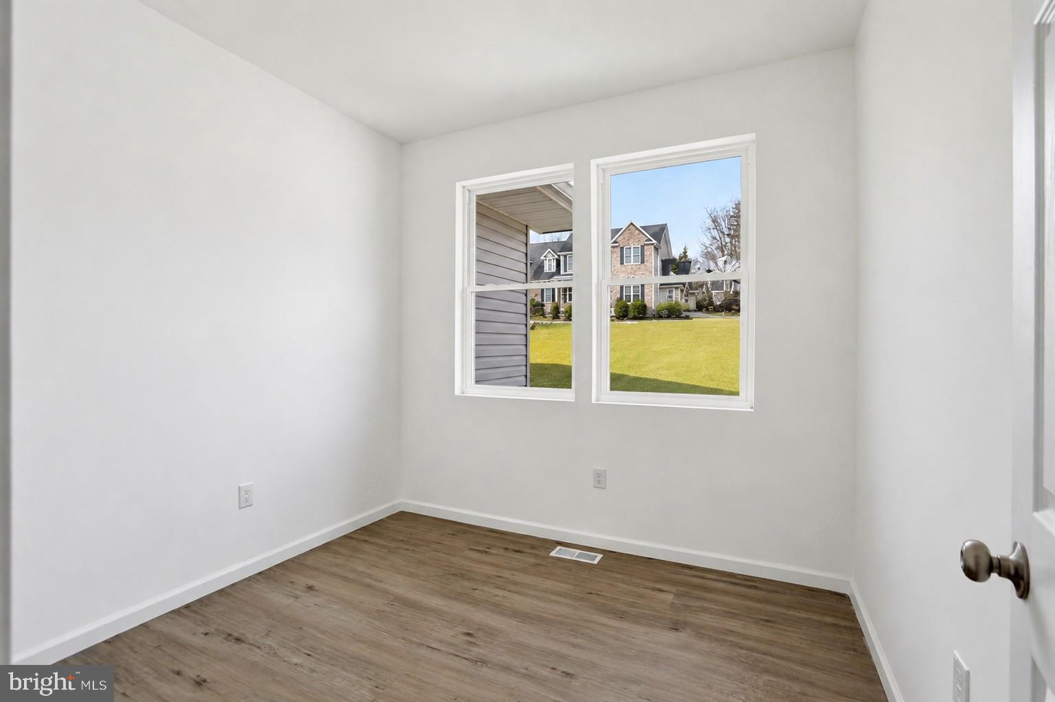 LAKE HOLIDAY ESTATES - Residential