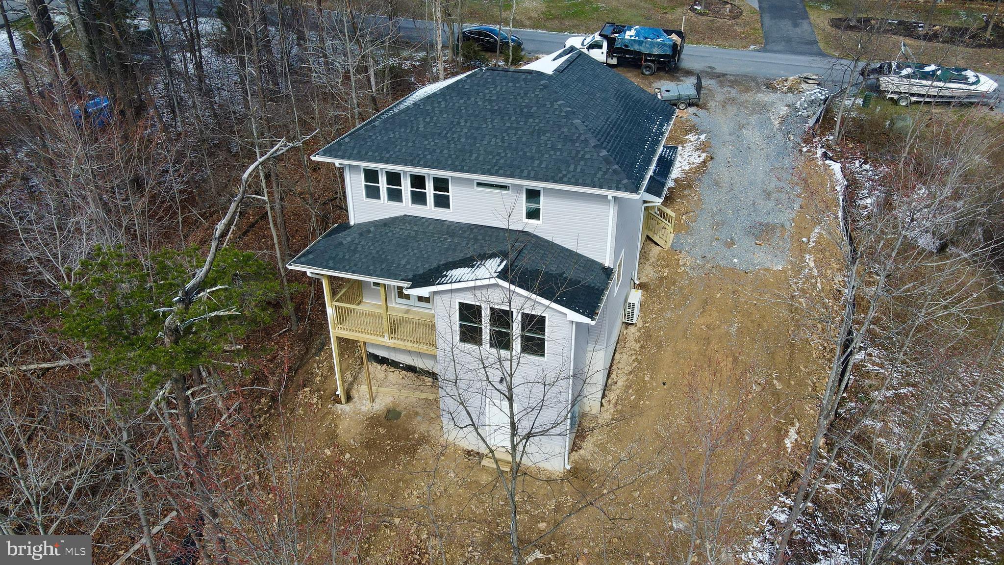 LAKE HOLIDAY ESTATES - Residential