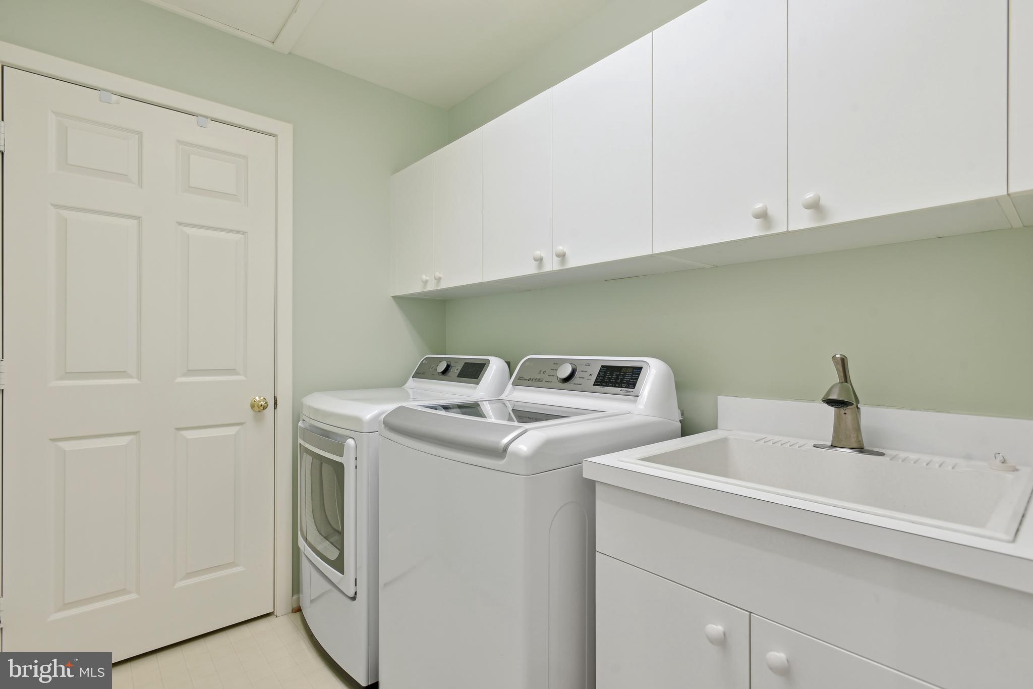 HEMINGWAY - Residential