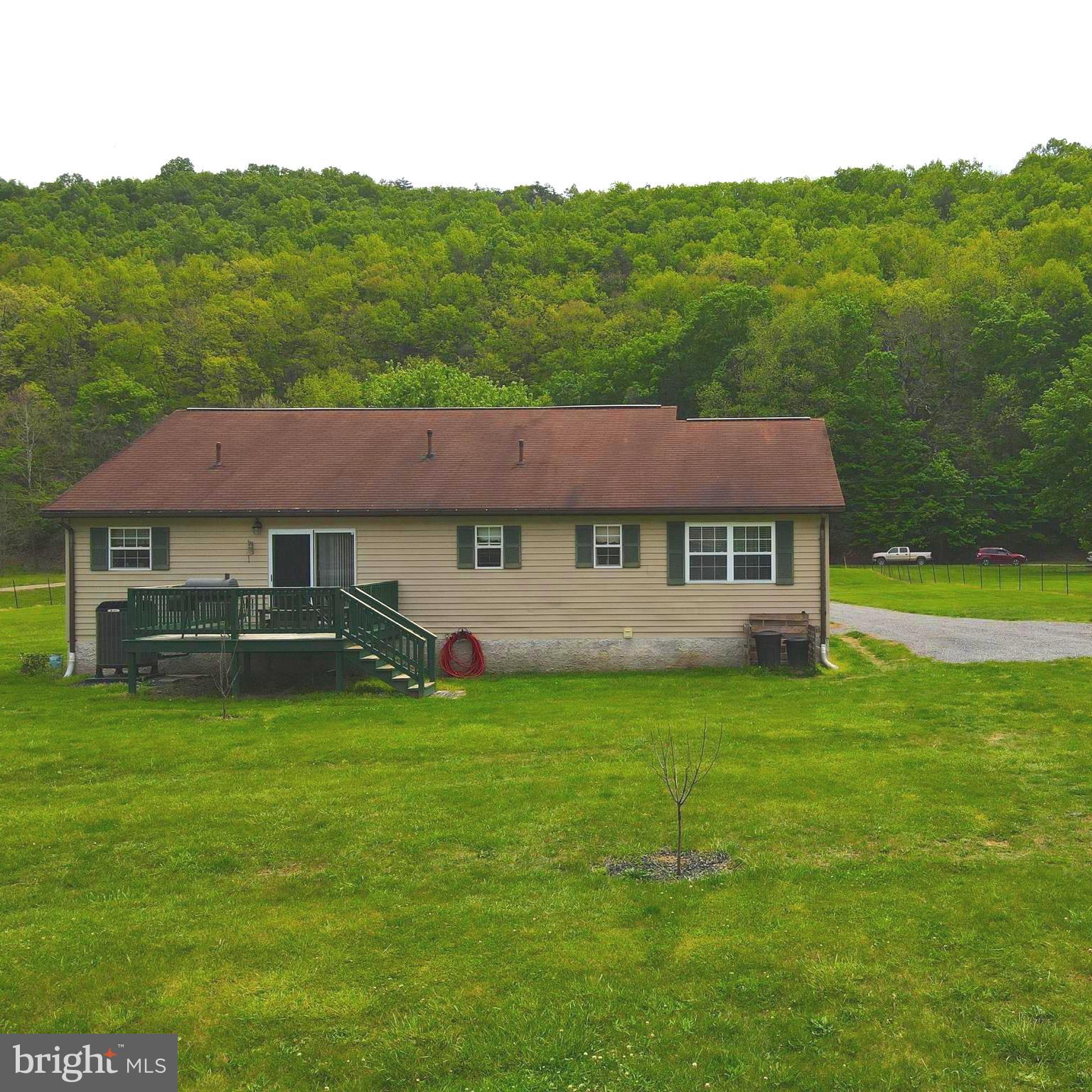 MEADOWLANDS - Residential