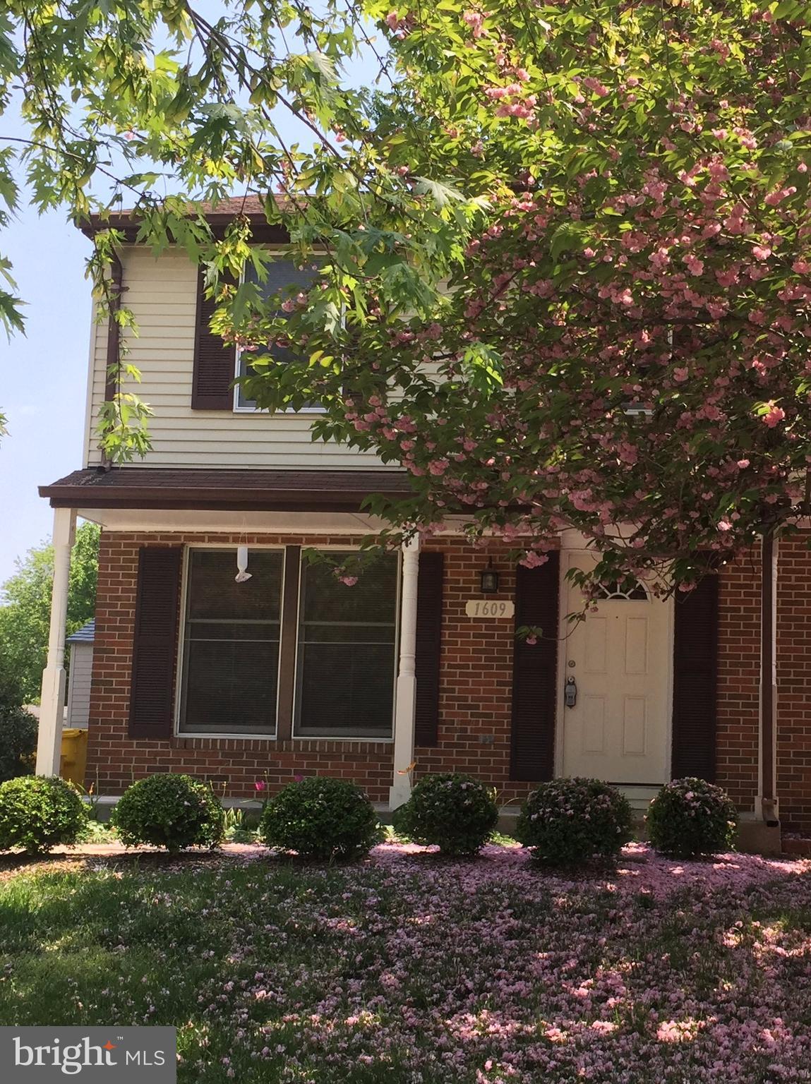 UPDATED/UPGRADED HOME IN REVELL DOWNS**PREFER NO SMOKING & NO PETS, WILL CONSIDER CASE BY CASE THOUGH**