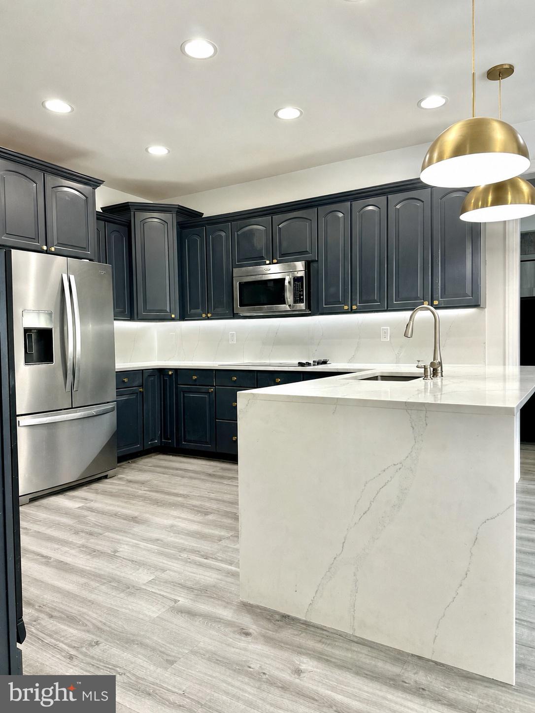 GOOSE CREEK - Residential