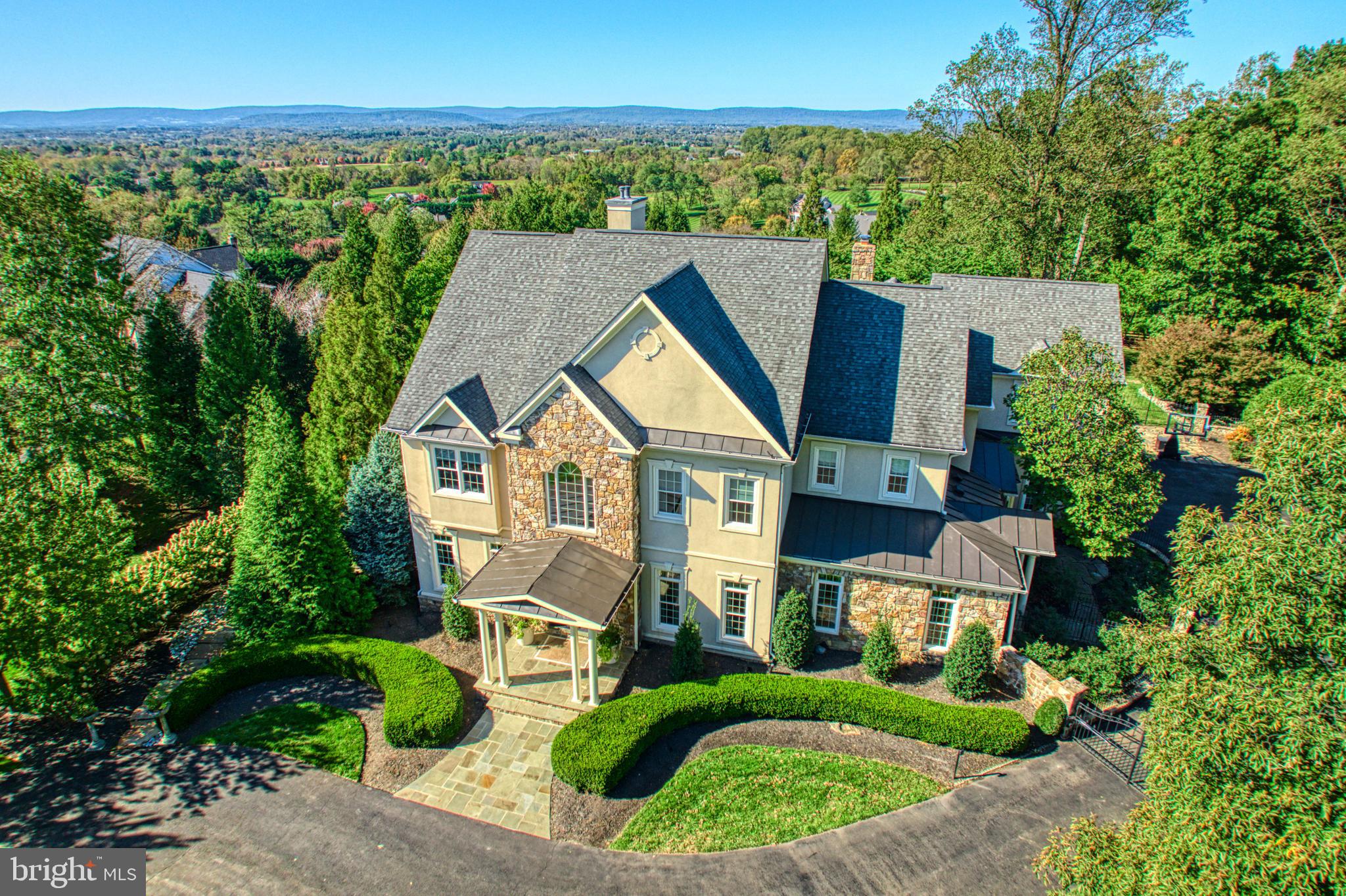 BEACON HILL - Residential