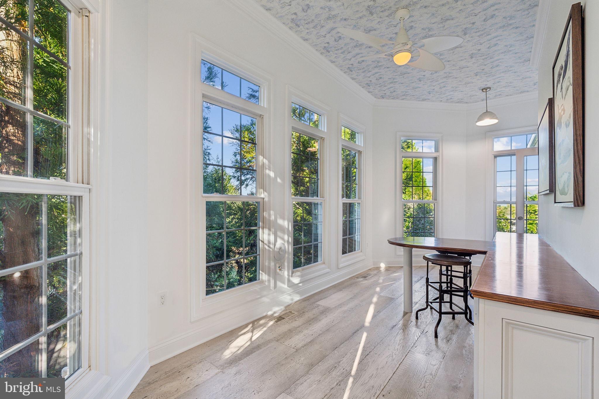 BEACON HILL - Residential