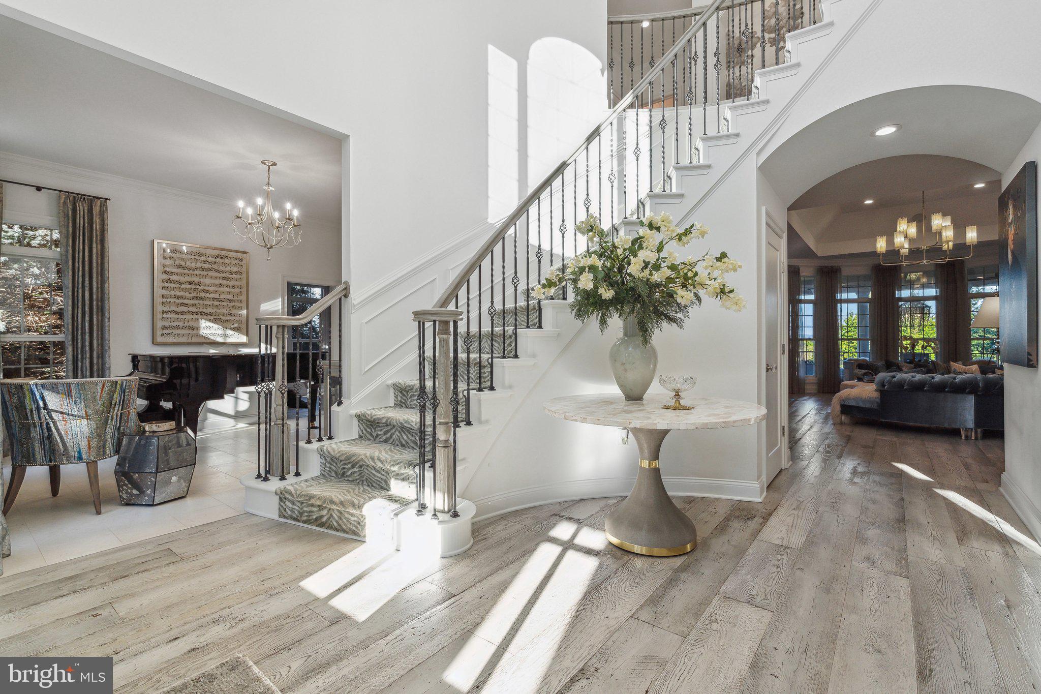 BEACON HILL - Residential