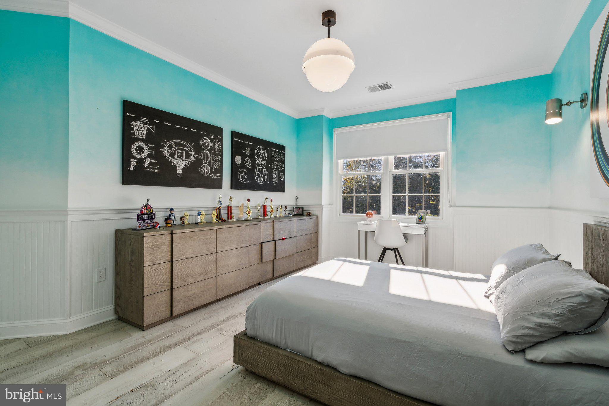 BEACON HILL - Residential