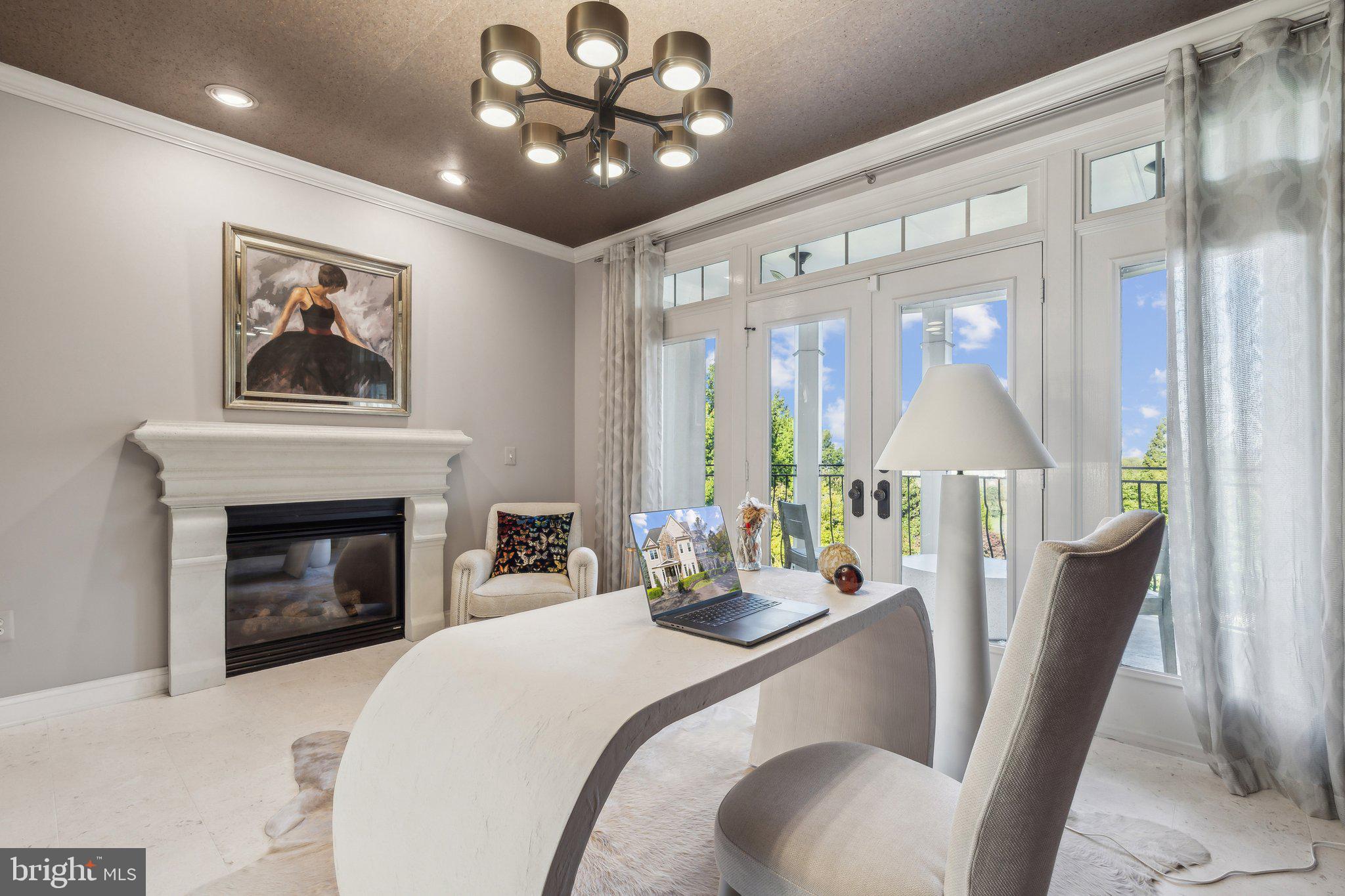 BEACON HILL - Residential