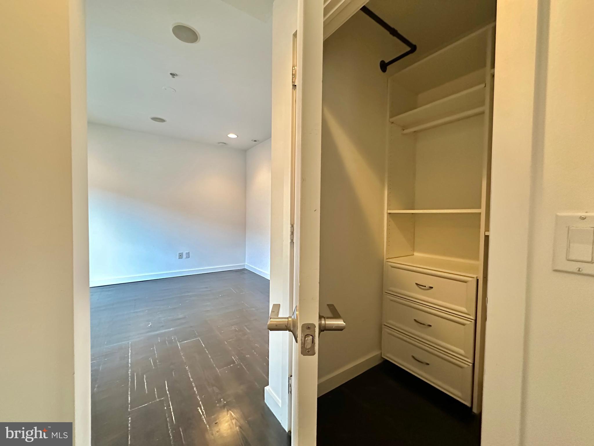 OLD CITY - Residential Lease