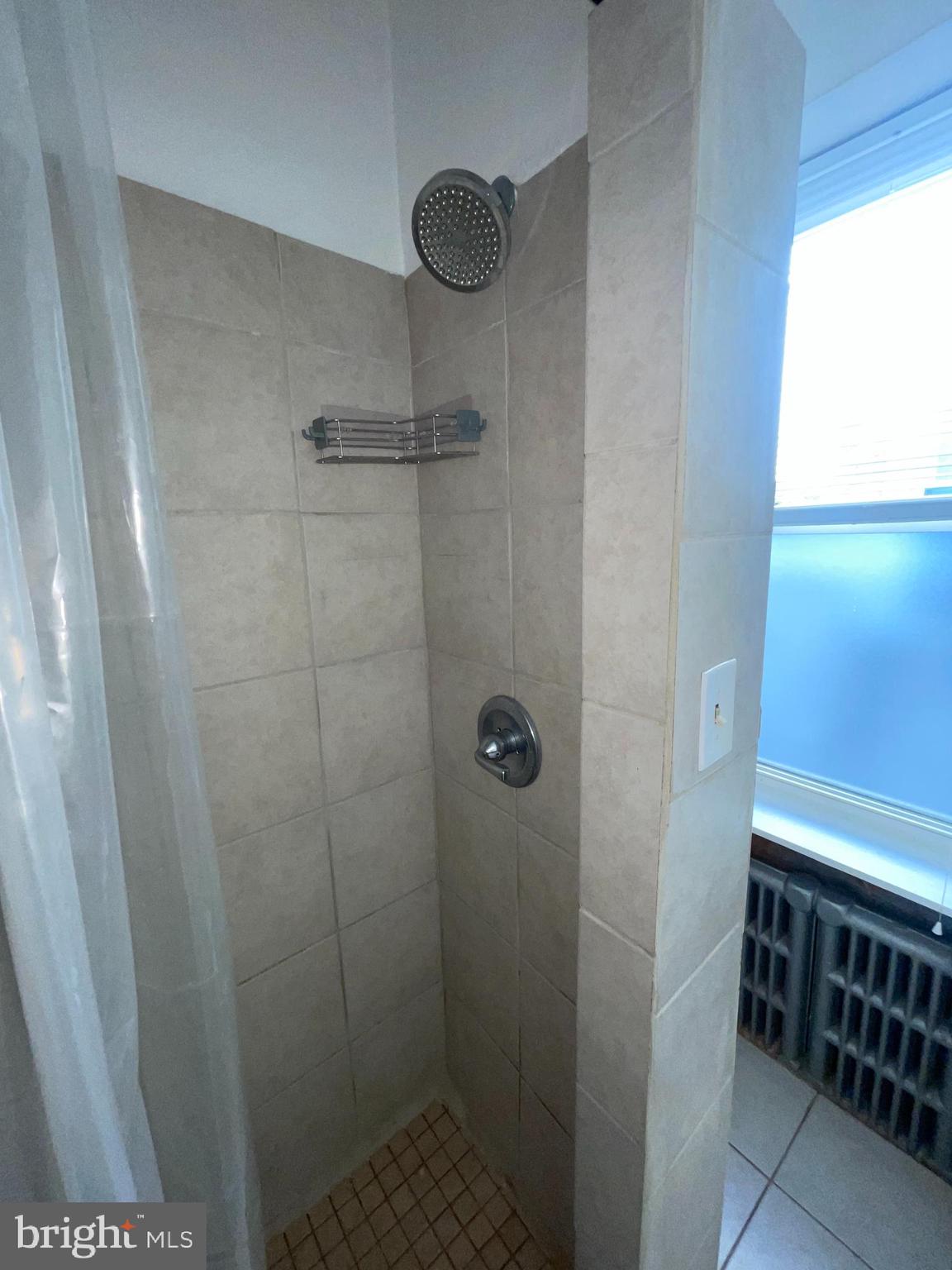 WISSAHICKON - Residential Lease