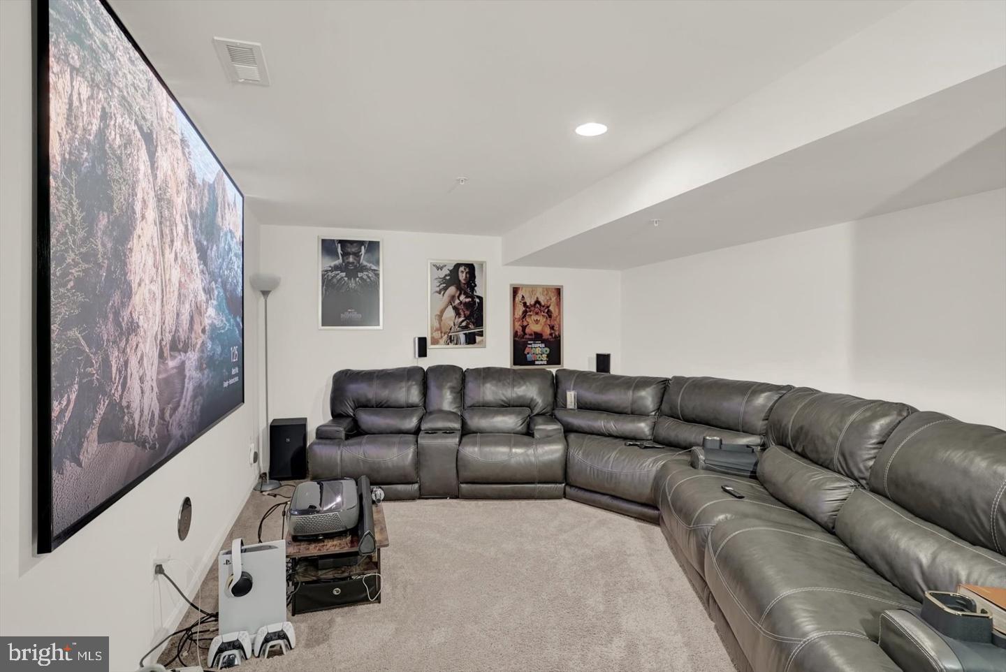 WESTFIELDS - Residential