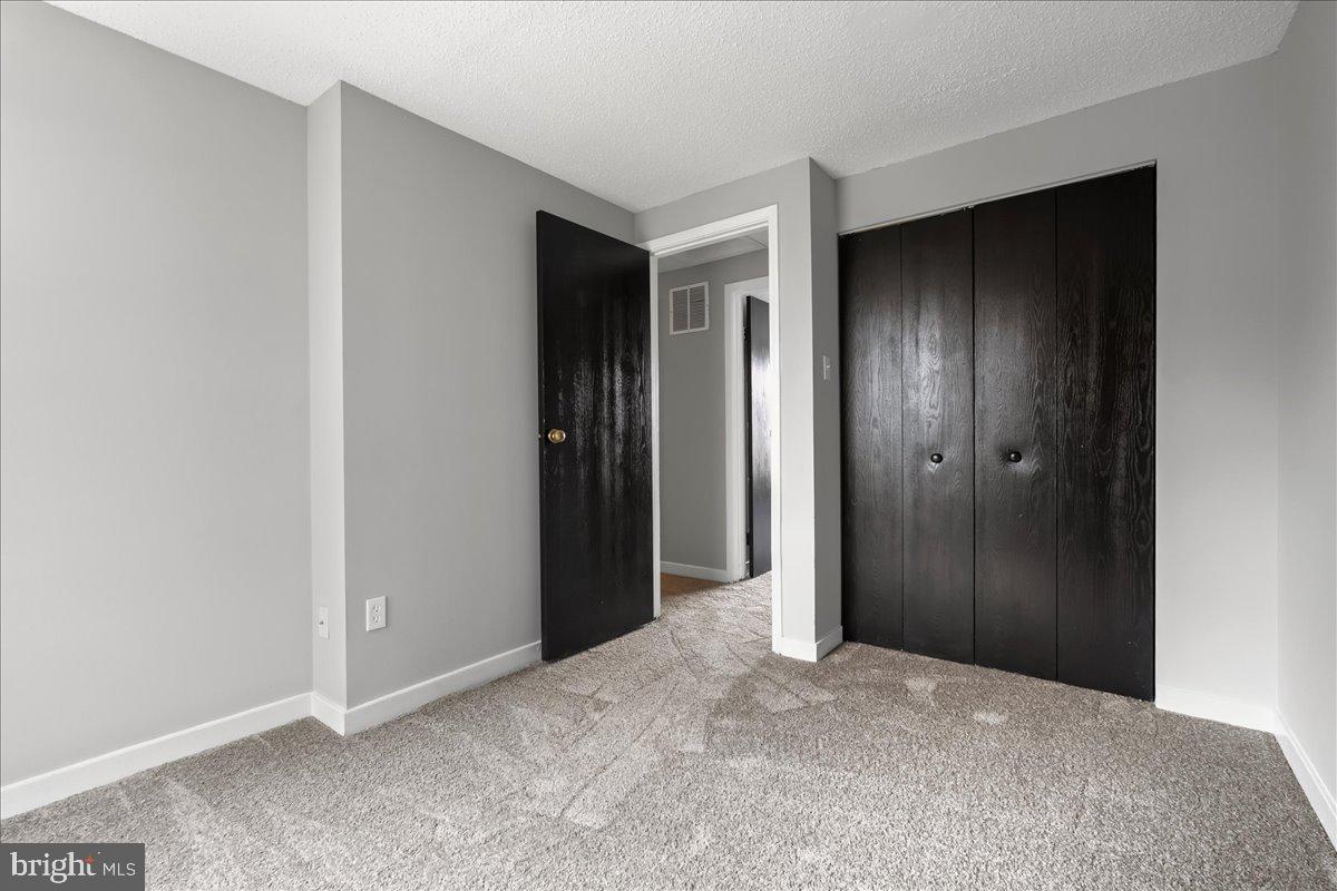 ROLLING MEADOWS - Residential