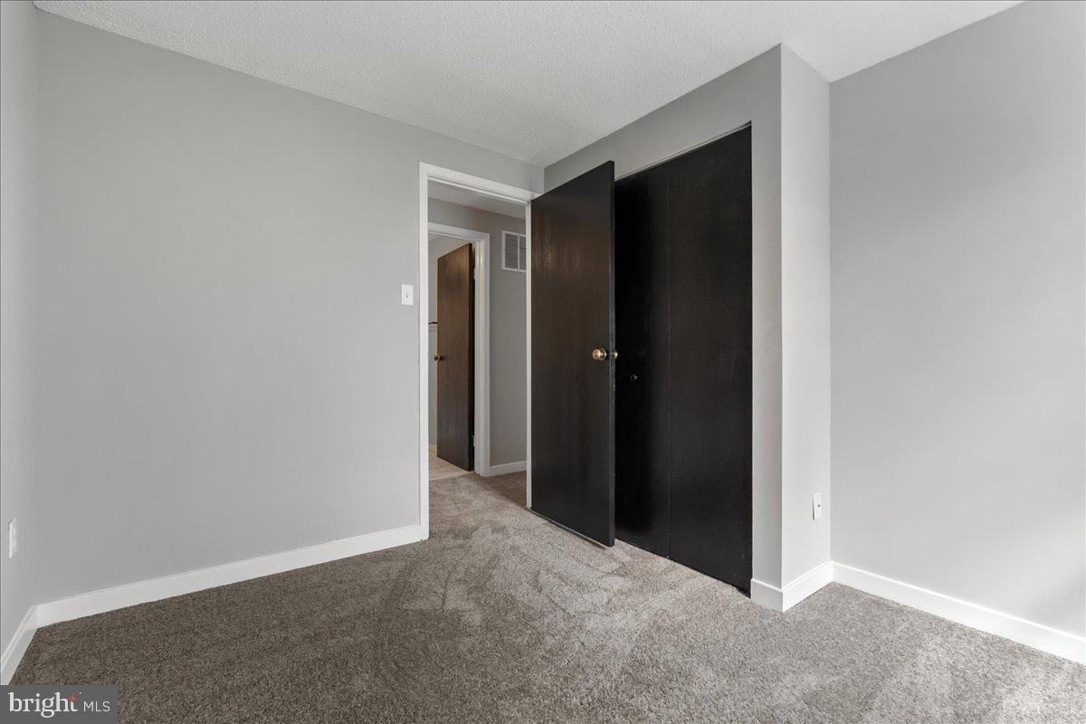 ROLLING MEADOWS - Residential