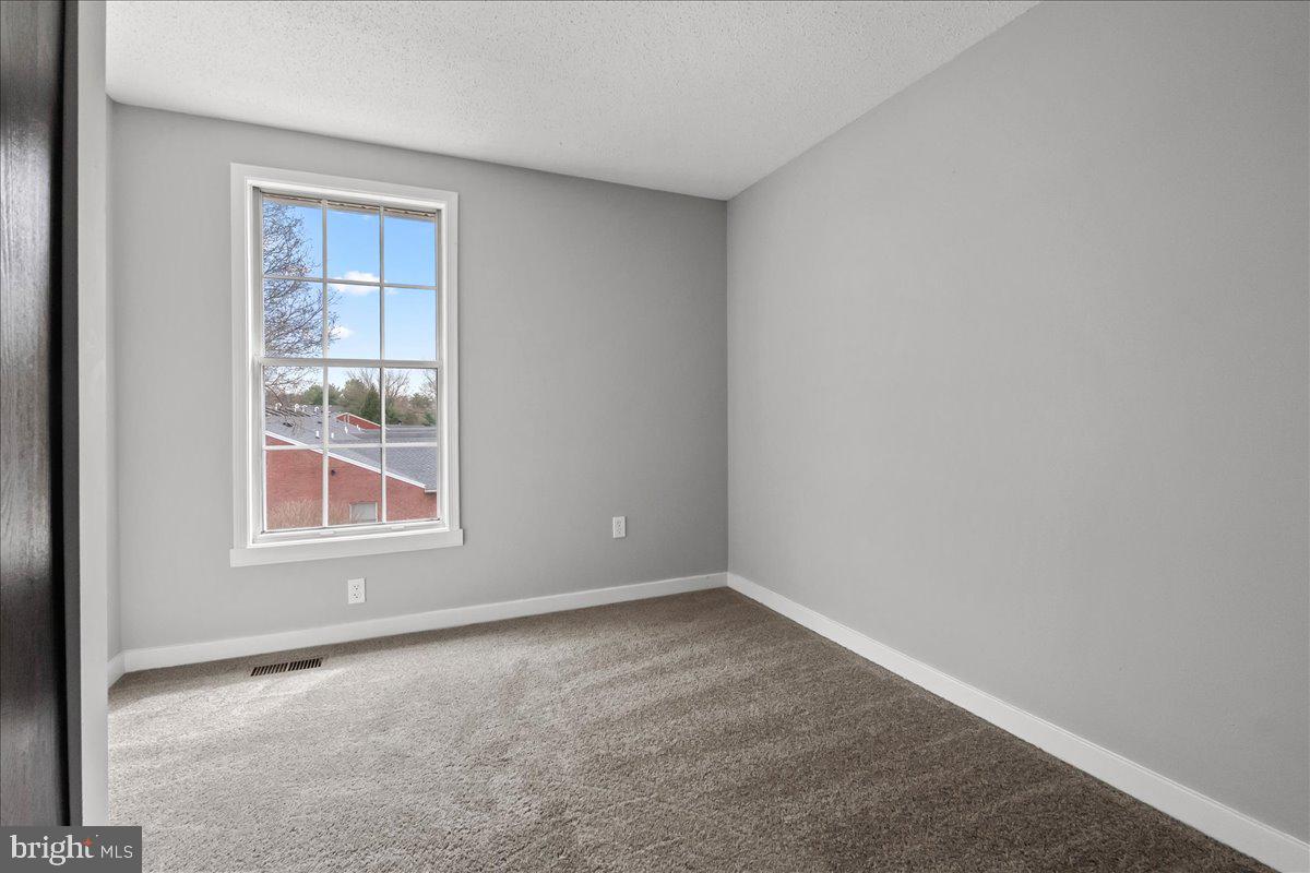 ROLLING MEADOWS - Residential