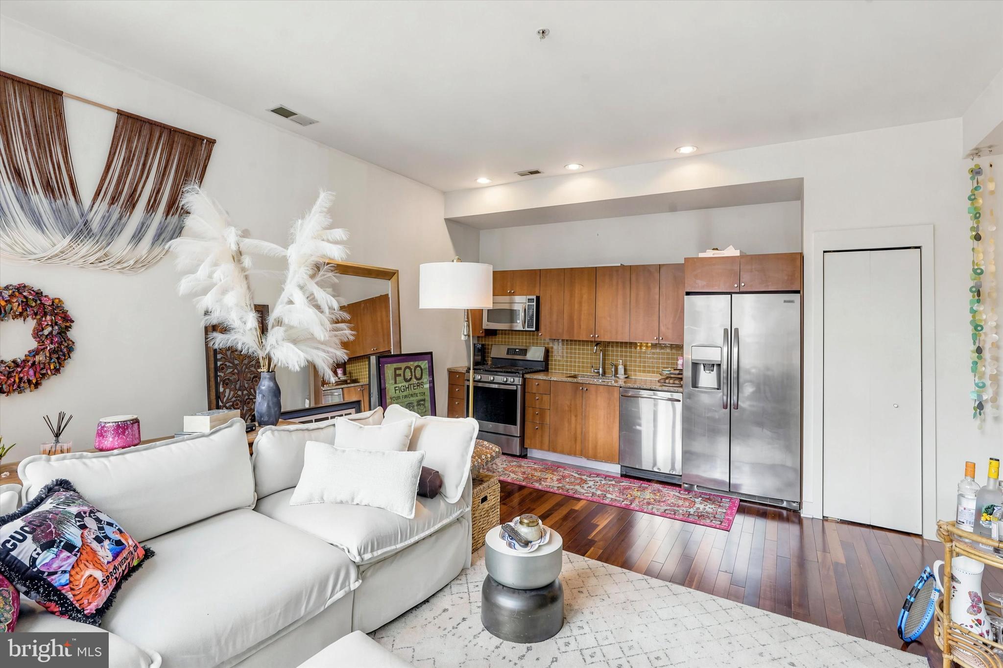 WASHINGTON SQ WEST - Residential