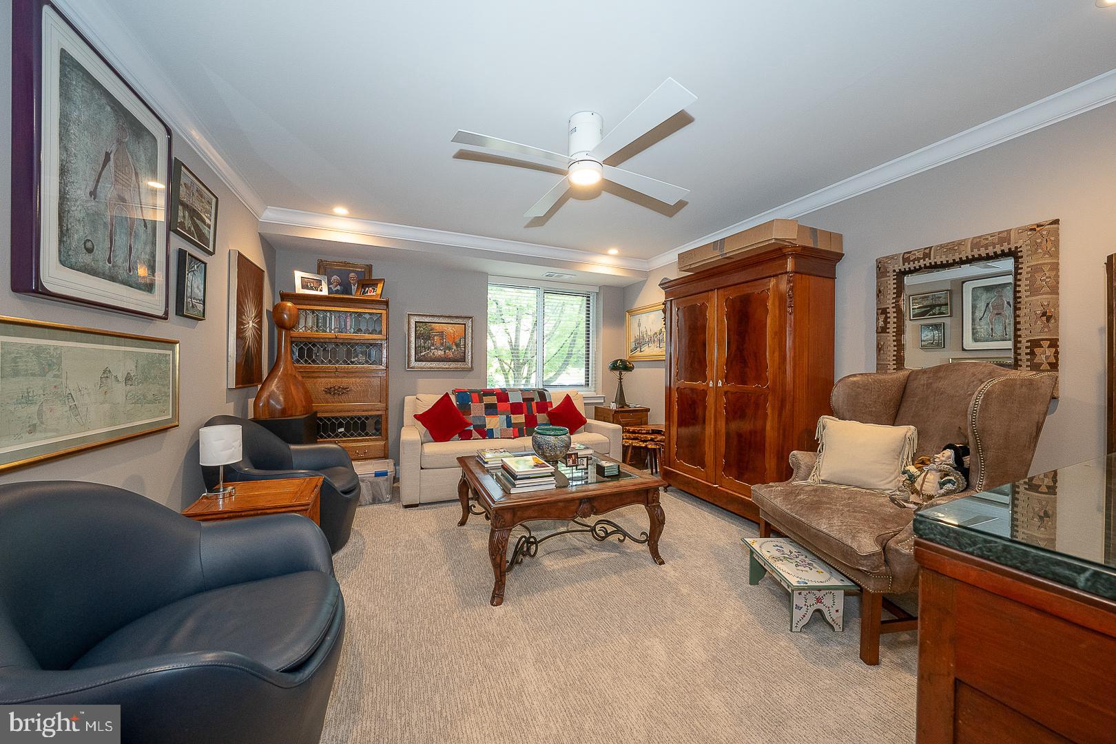 OAK HILL - Residential