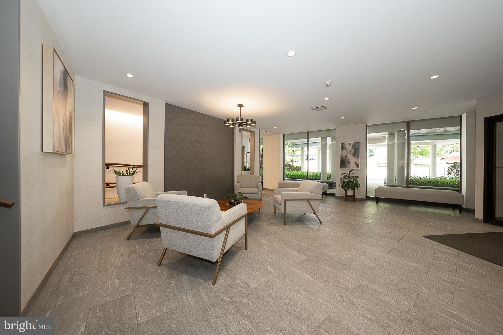 OAK HILL - Residential