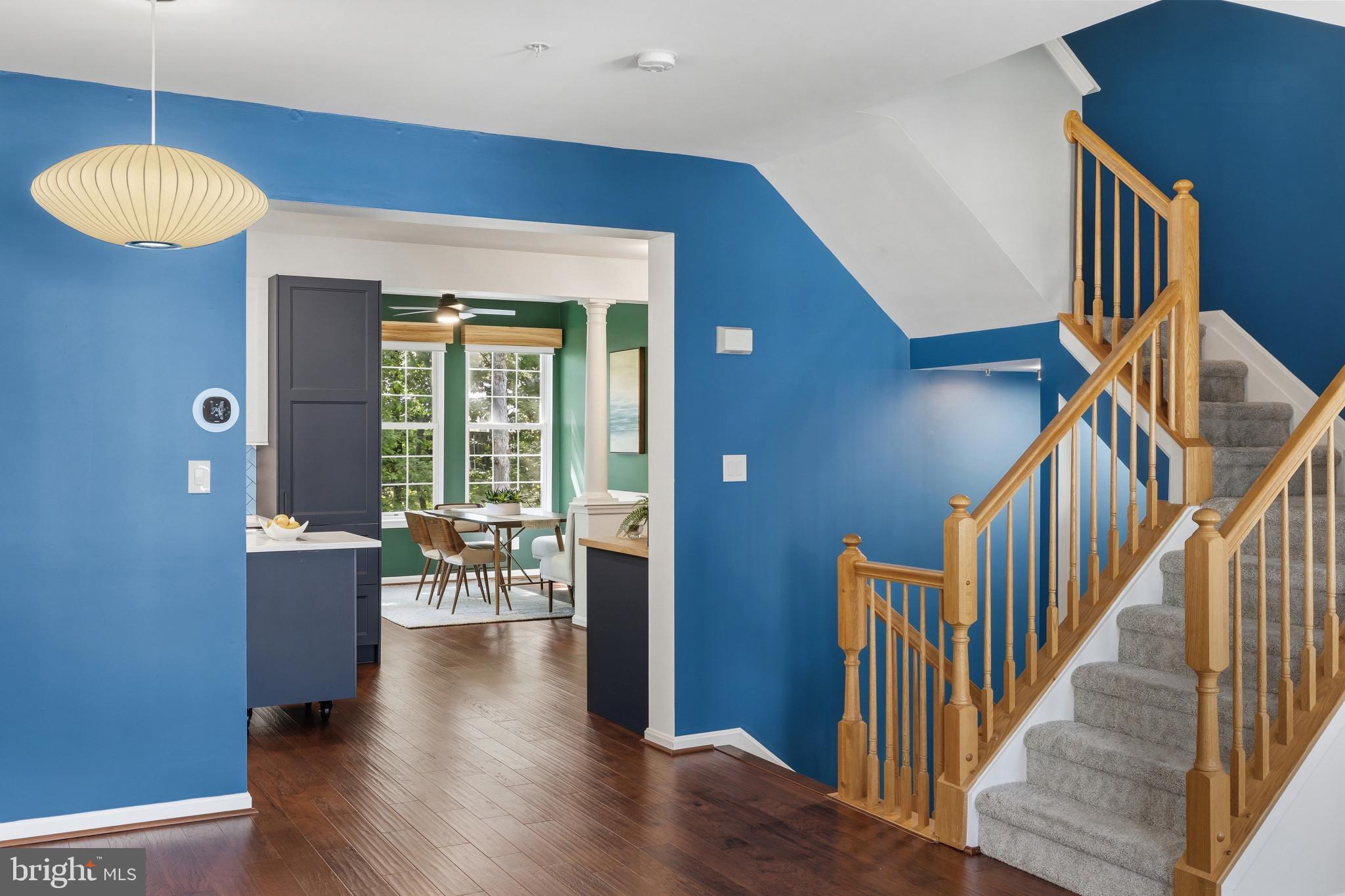 RIVER OAKS - Residential