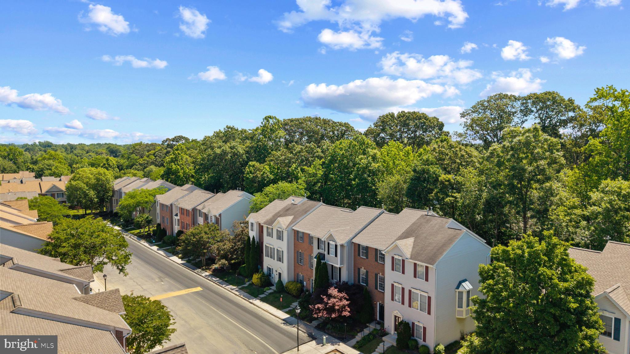 RIVER OAKS - Residential