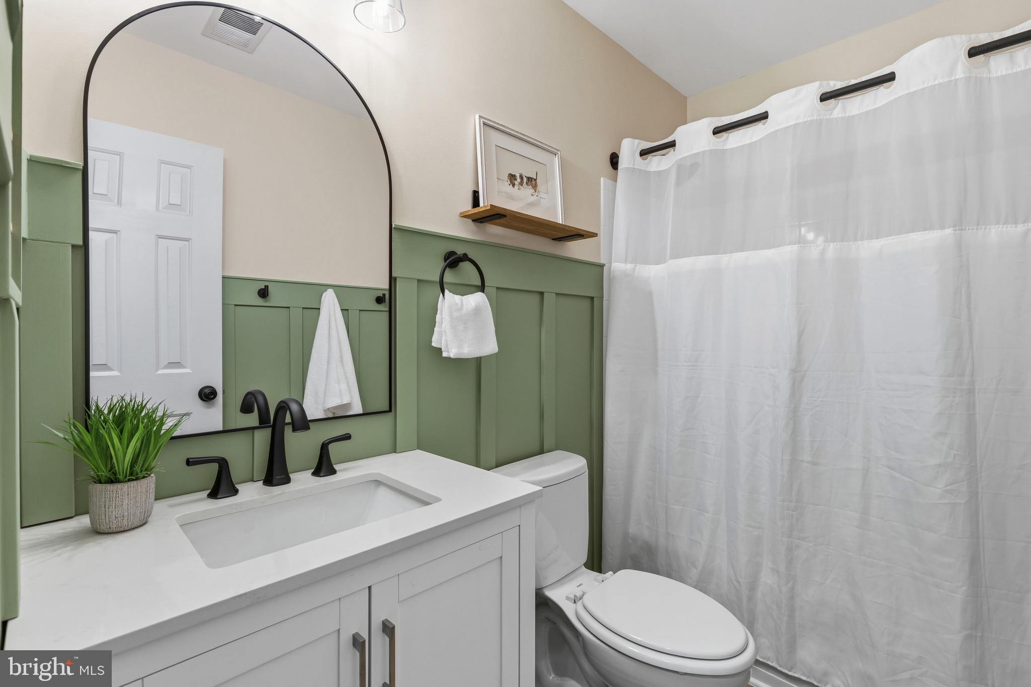 RIVER OAKS - Residential