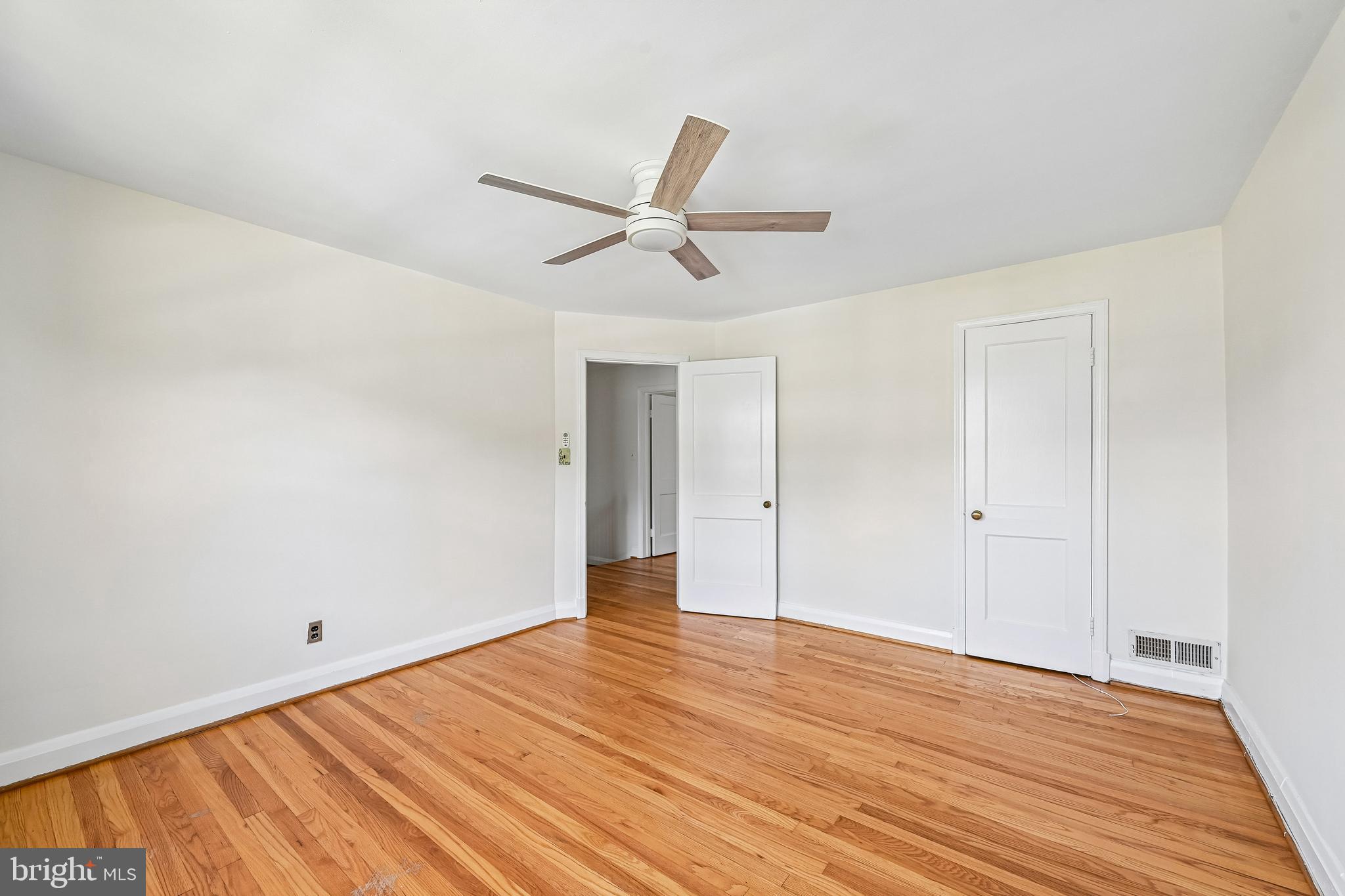 ACADEMY HEIGHTS - Residential