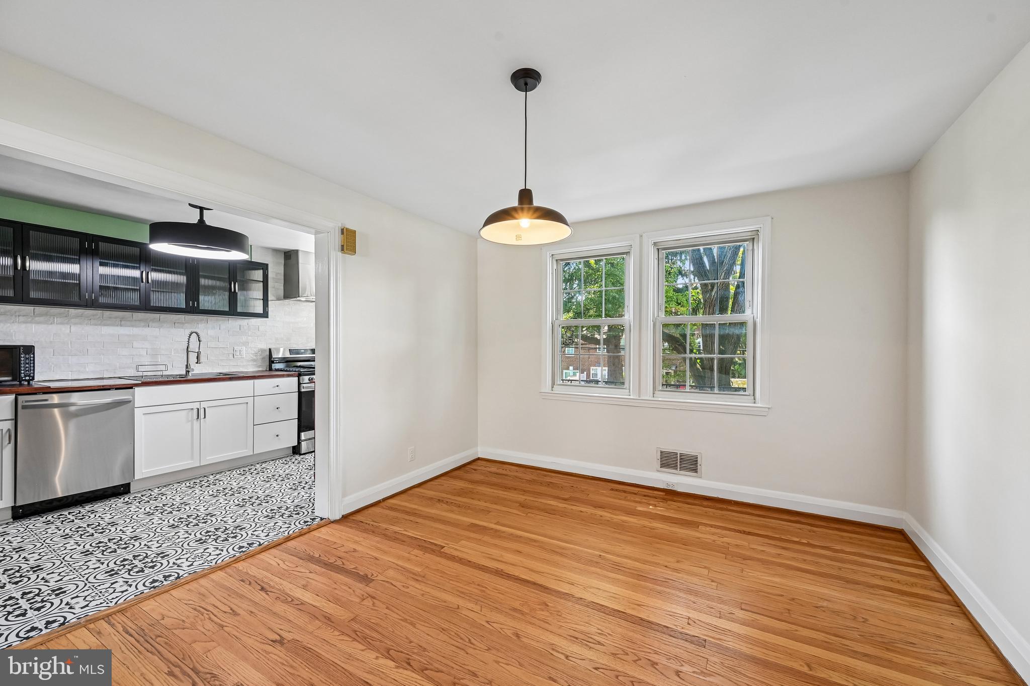 ACADEMY HEIGHTS - Residential