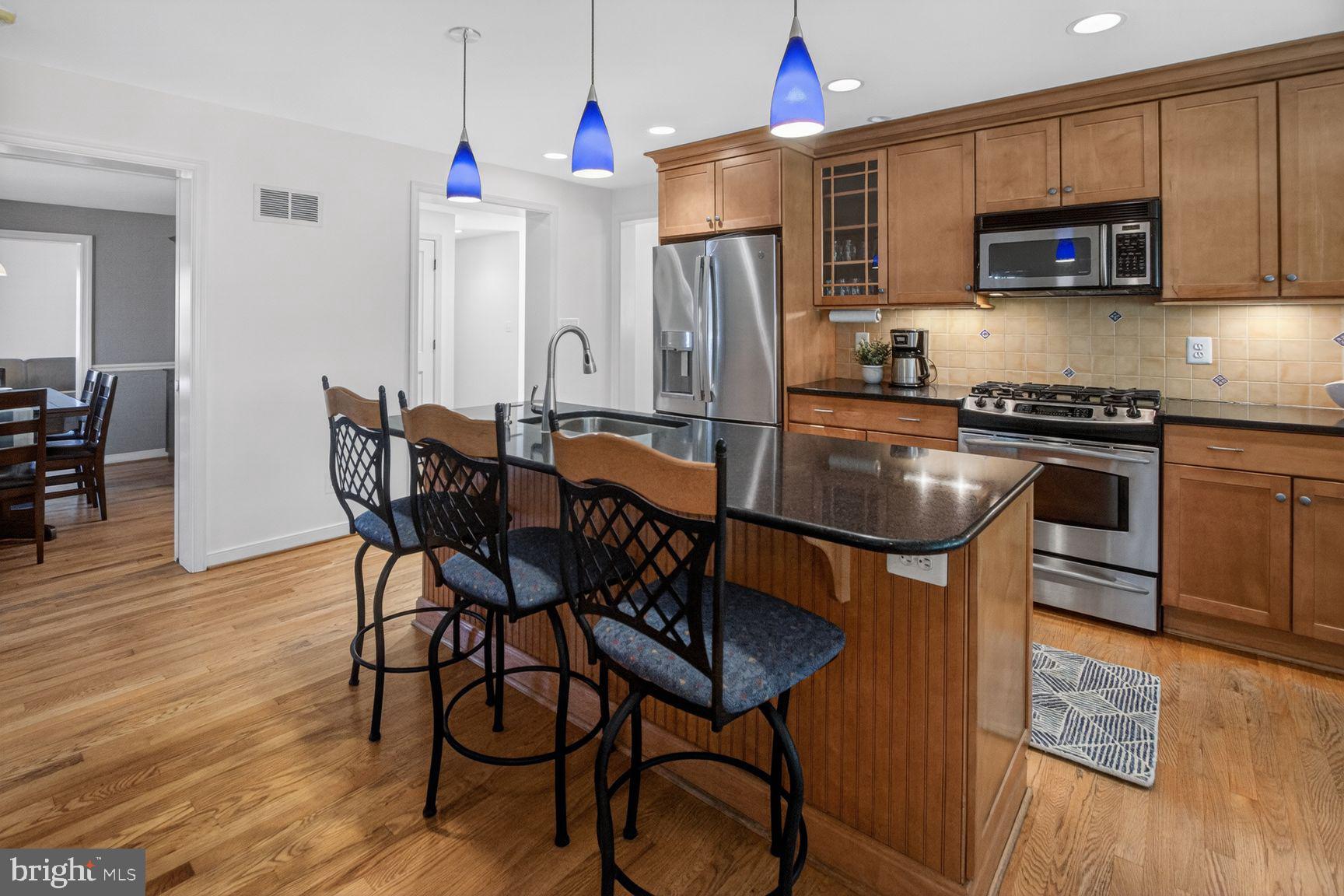 DOMINION HILLS - Residential