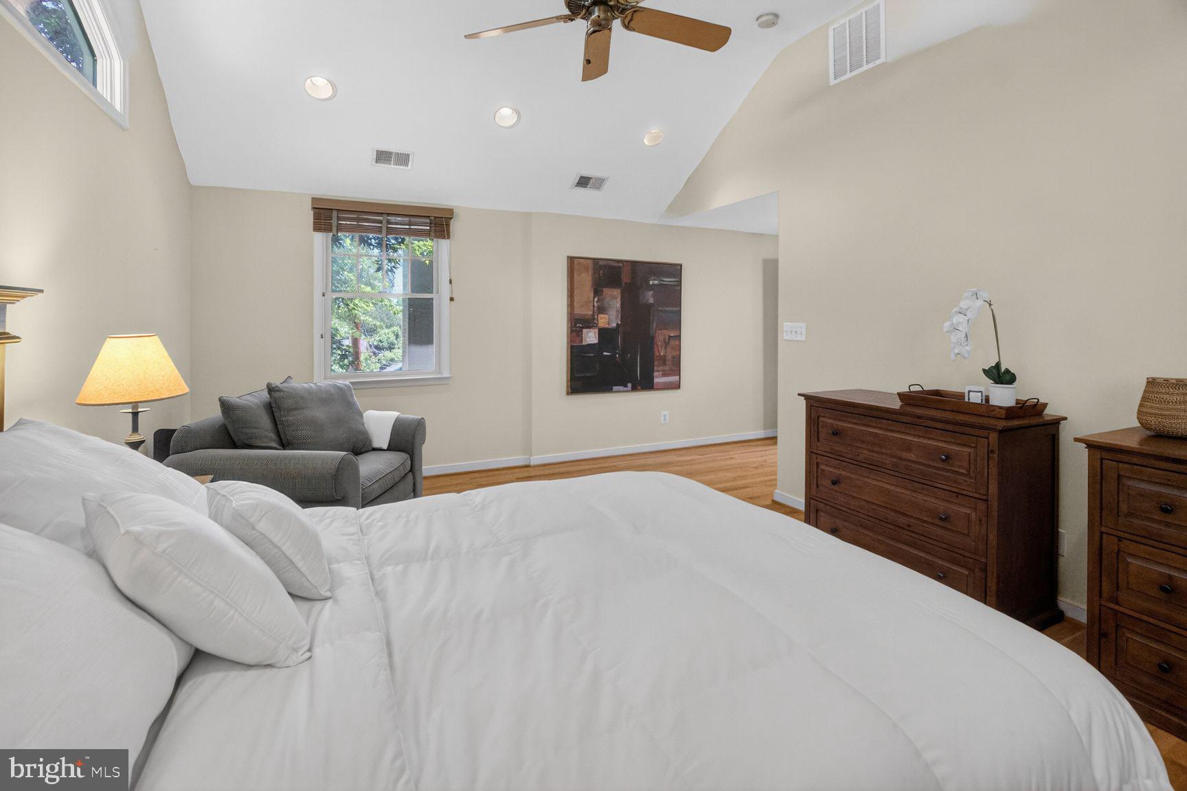 DOMINION HILLS - Residential