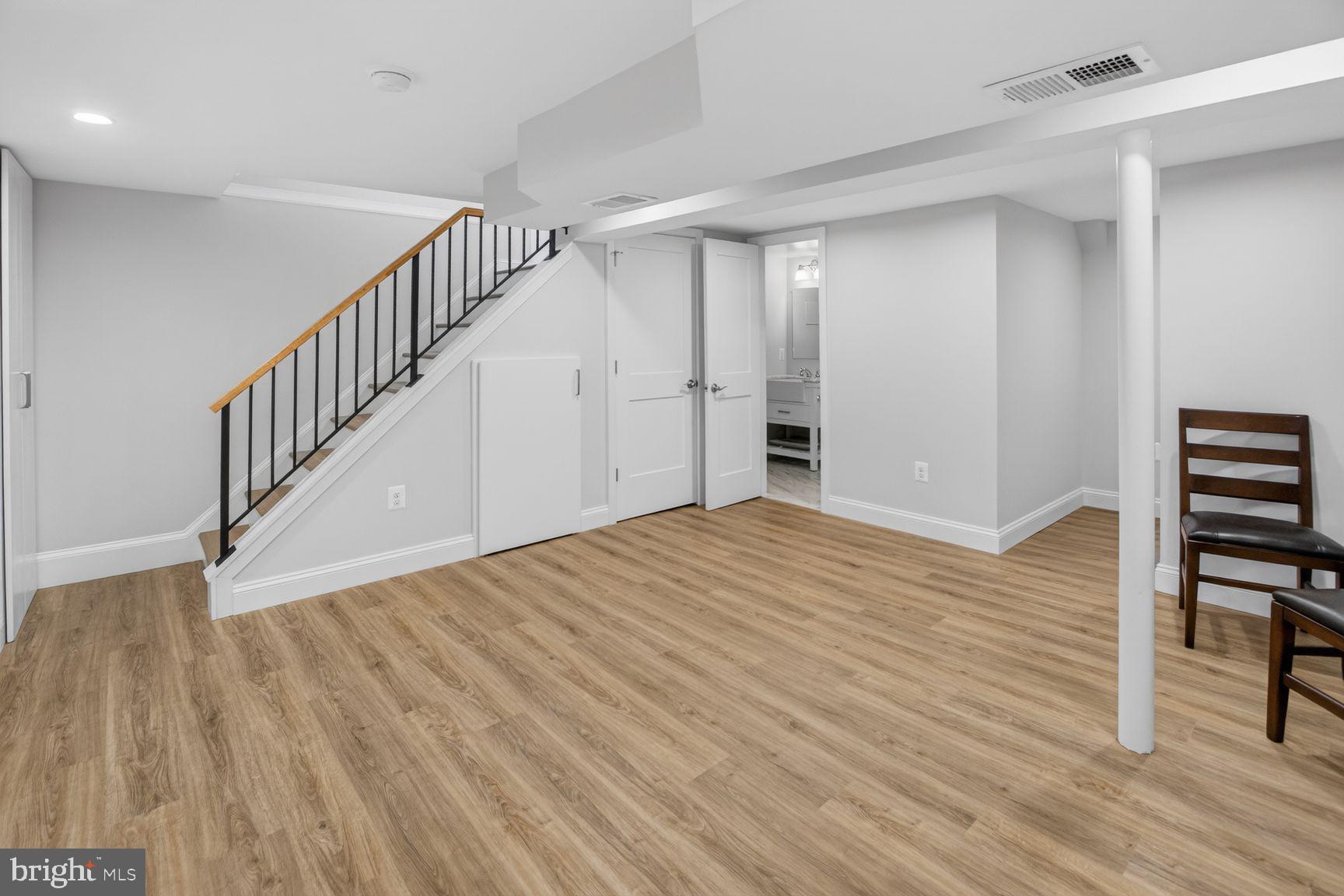 DOMINION HILLS - Residential
